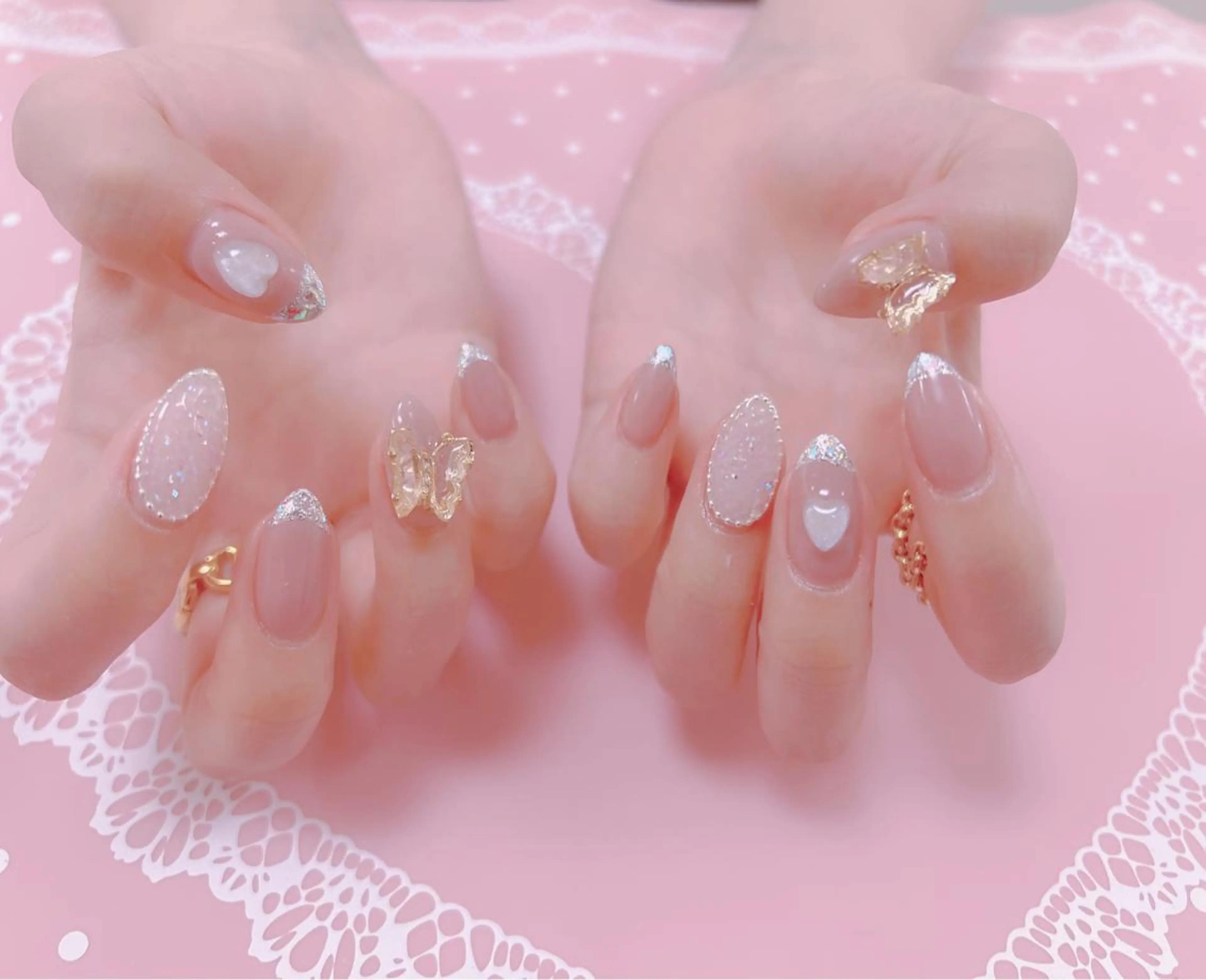 ネイル はぴねす所属・横浜 美夢のネイルデザイン