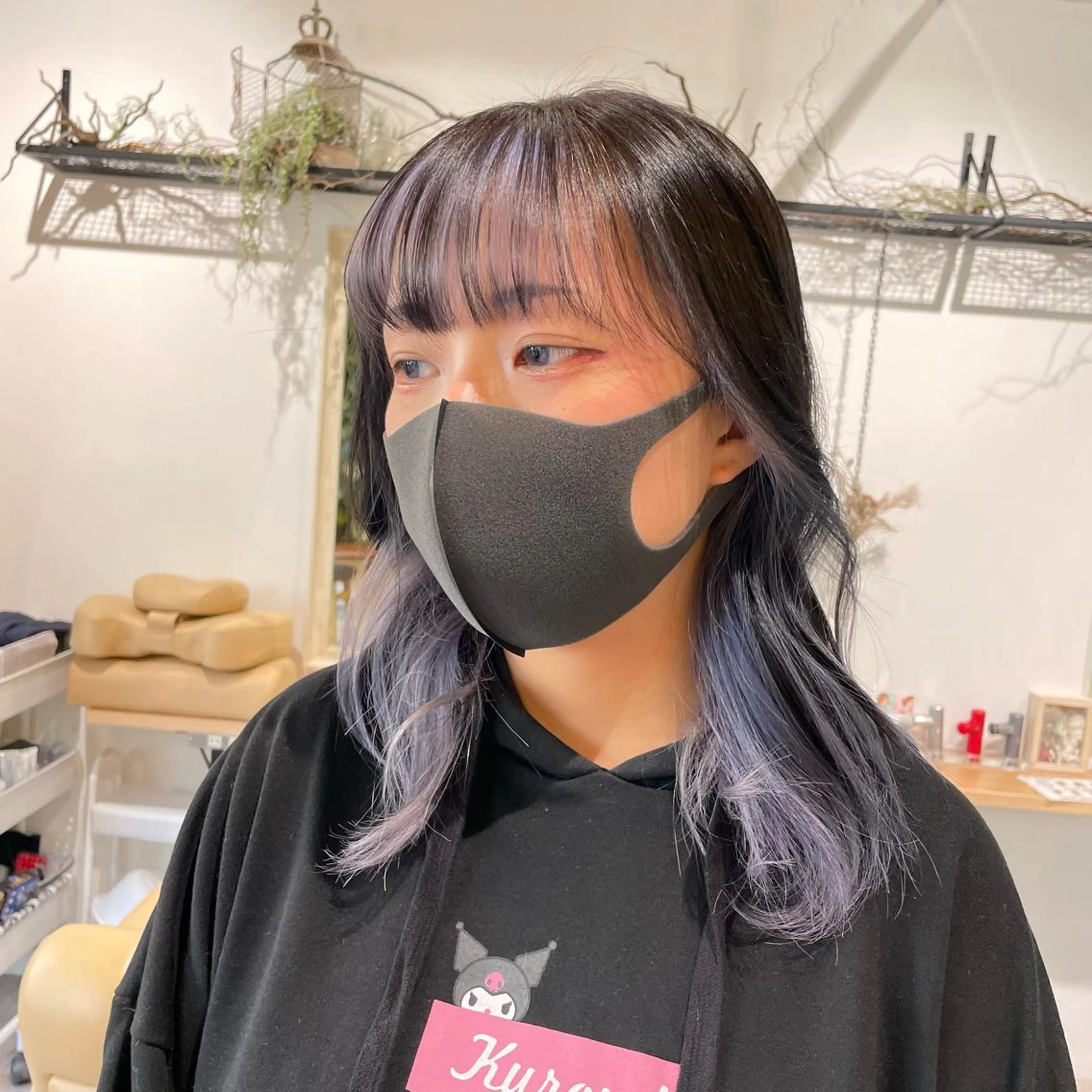 ミディアム カラー ラベンダーカラー シルバー ヘアカラー ハイトーン🦄ネイル 💞のぶちのネイルデザイン