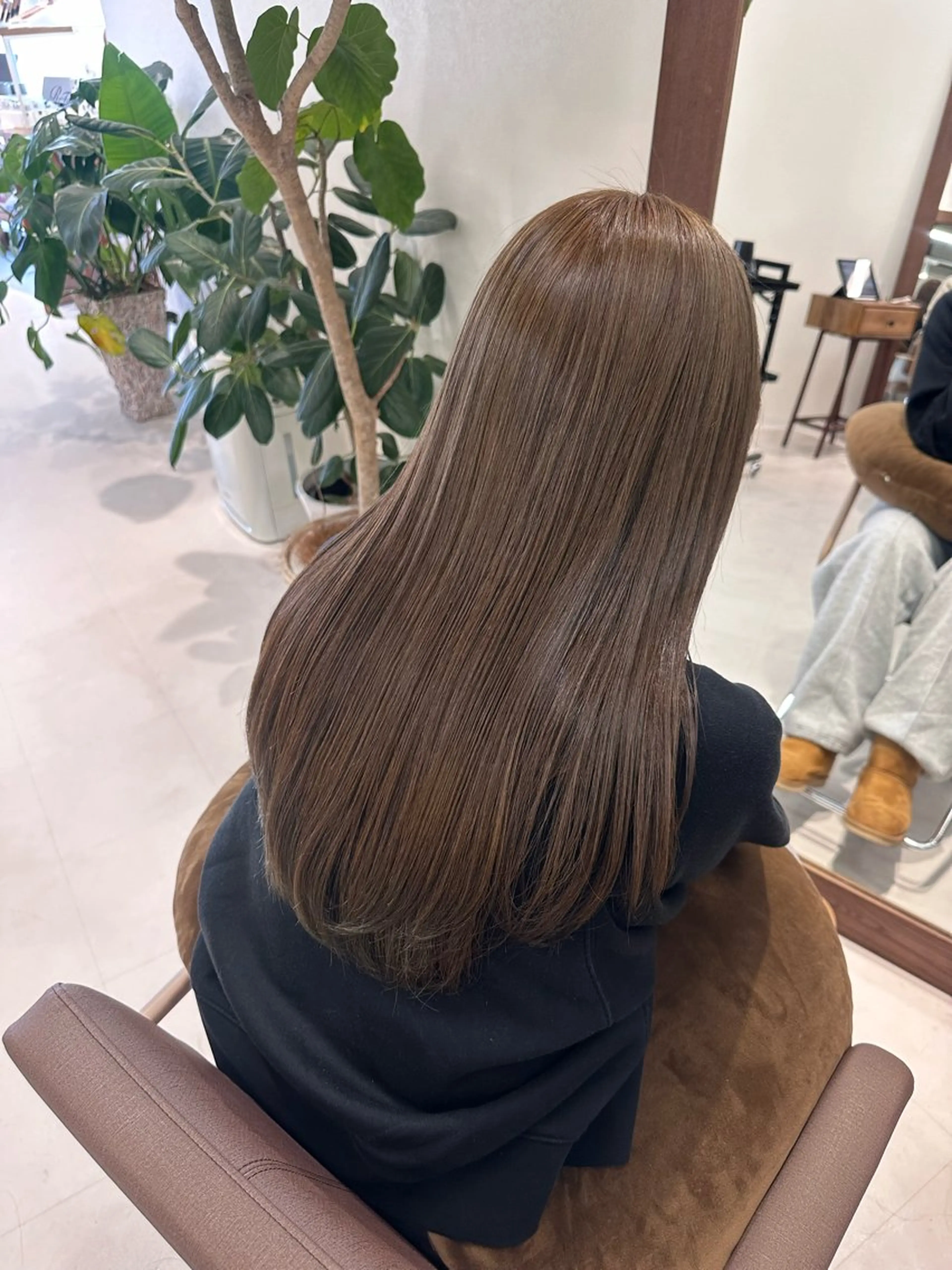 ロング カラー ブラウンカラー カット ヘアカラー トリートメント Liru:smart salon/茅ヶ崎のヘアスタイル