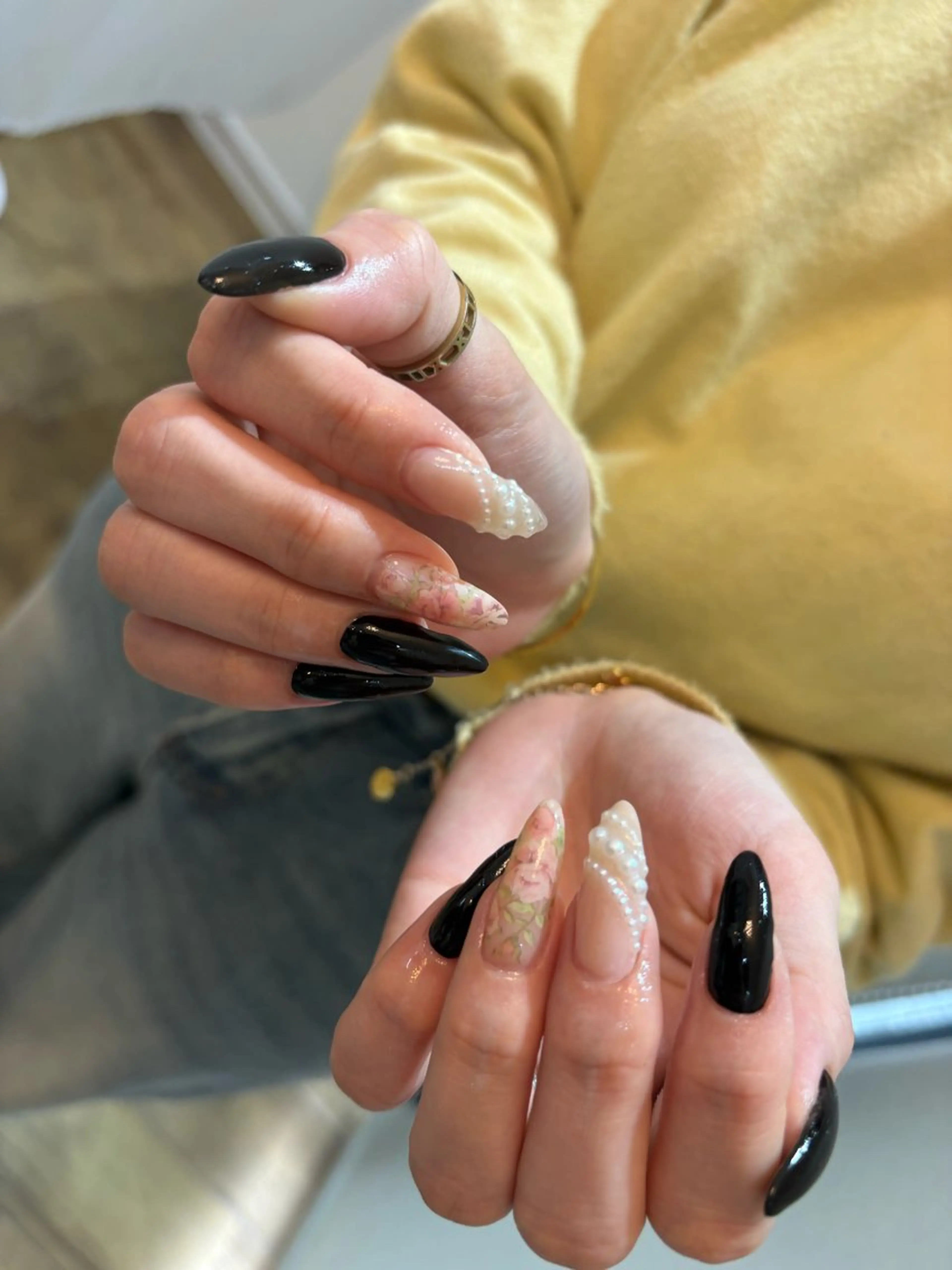 ネイル Mono chrome小林のネイルデザイン