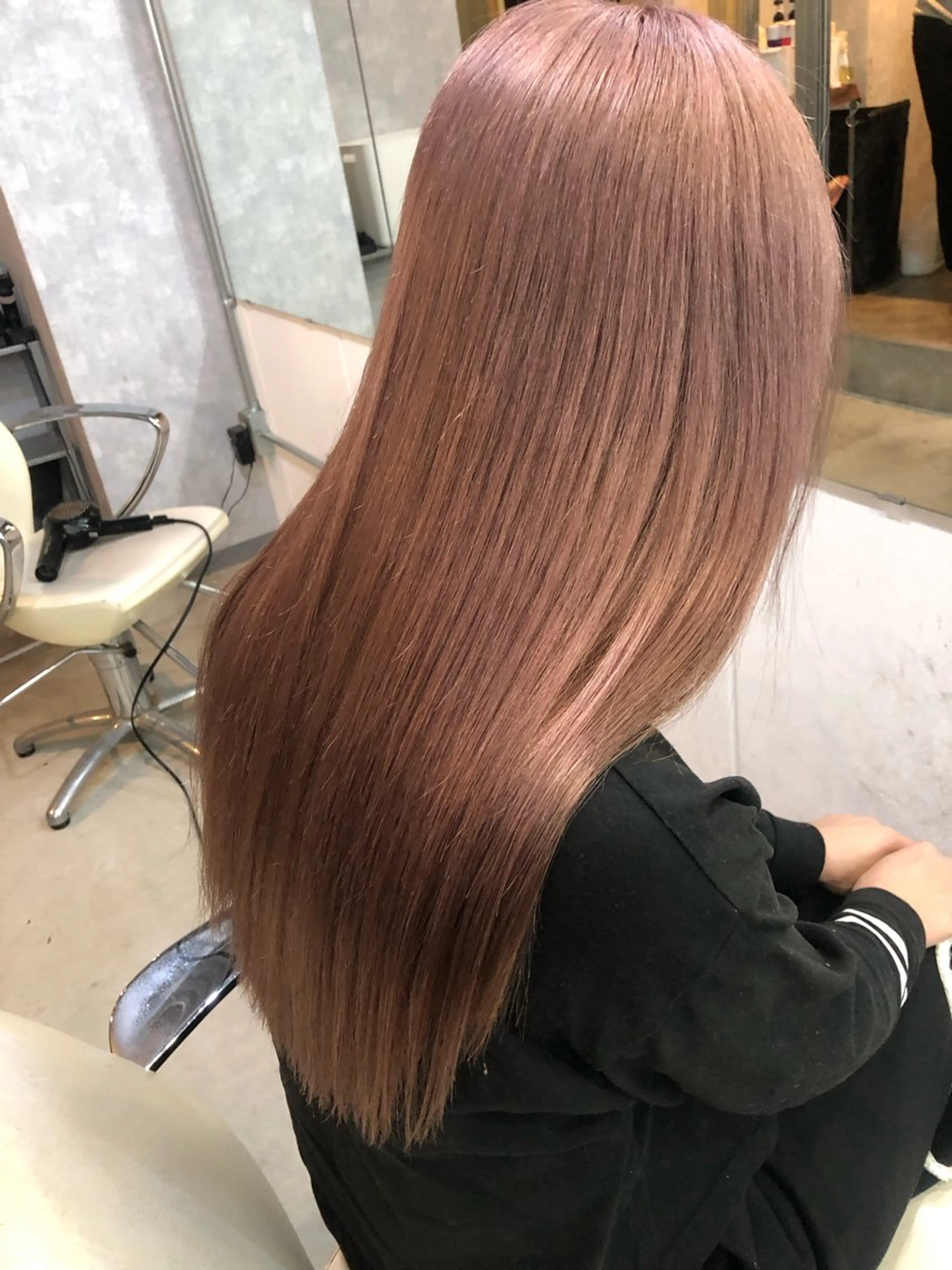 セミロング カラー カット ヘアカラー トリートメント 艶髪育成サロン 京橋　shinのヘアスタイル