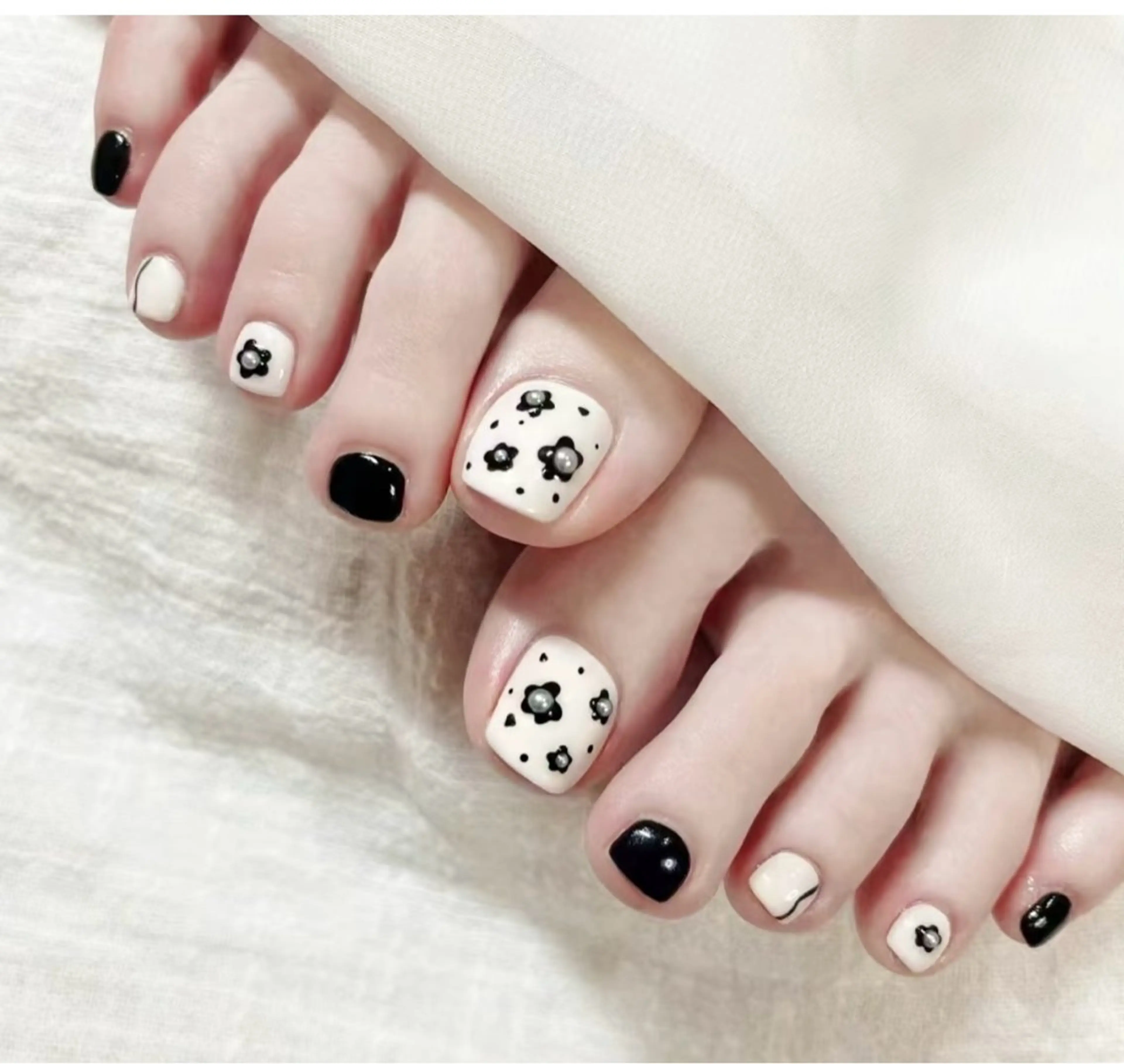 ネイル フットネイル Luvia Ginza所属・Luvia Ginzaのネイルデザイン