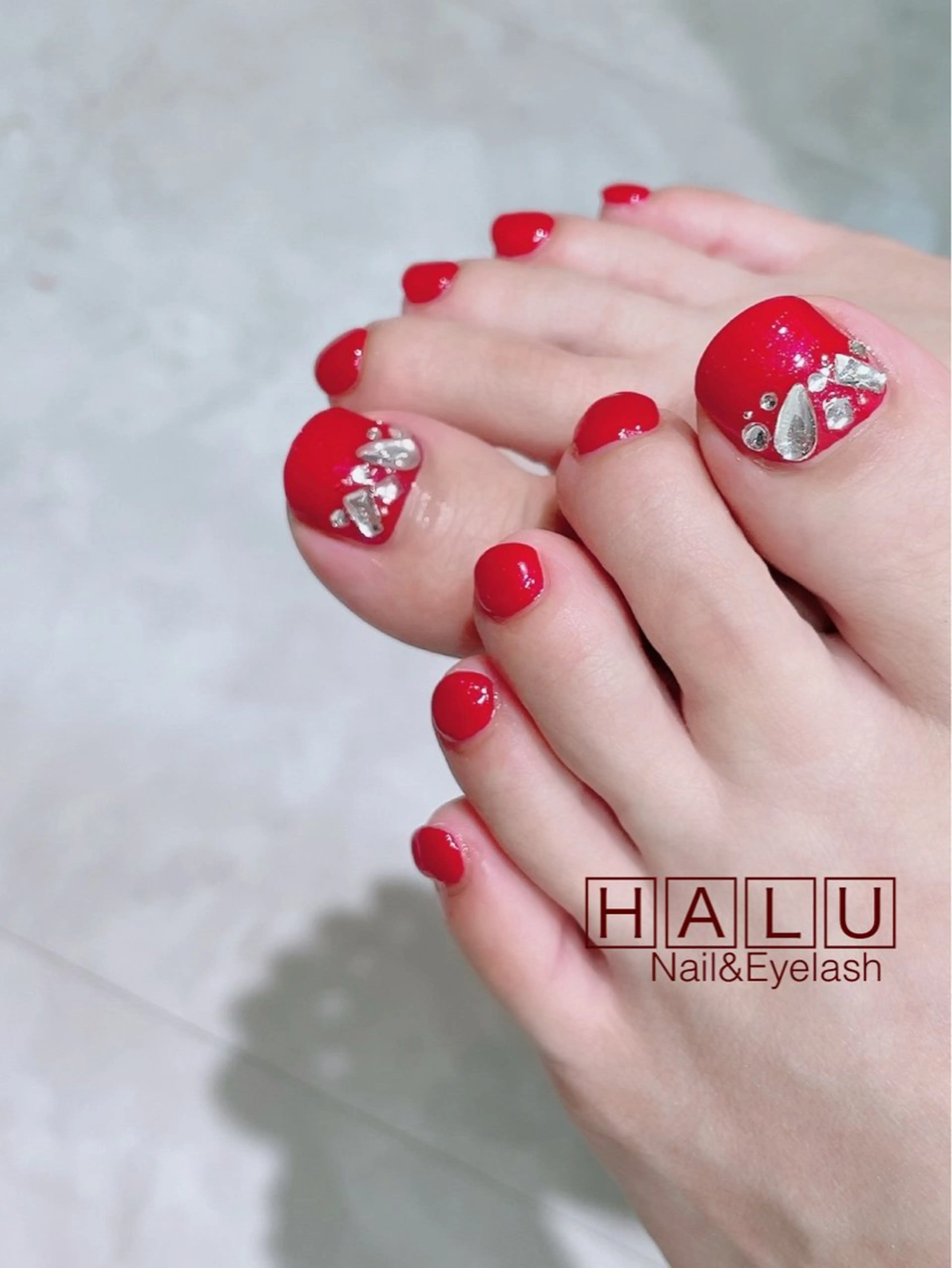 ネイル 赤色 HALU ハルのネイルデザイン