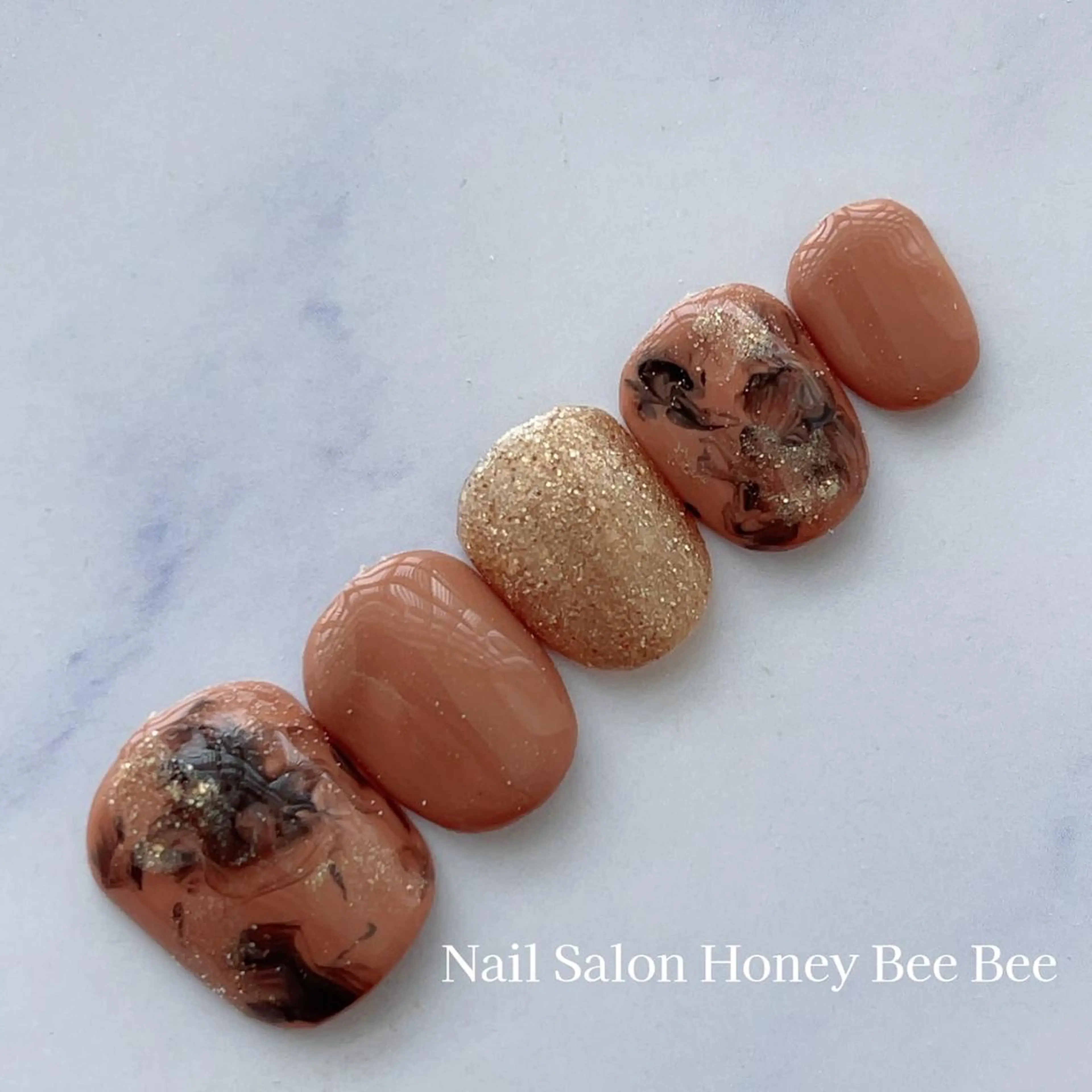 ネイル Nail salon Honey Beeのネイルデザイン