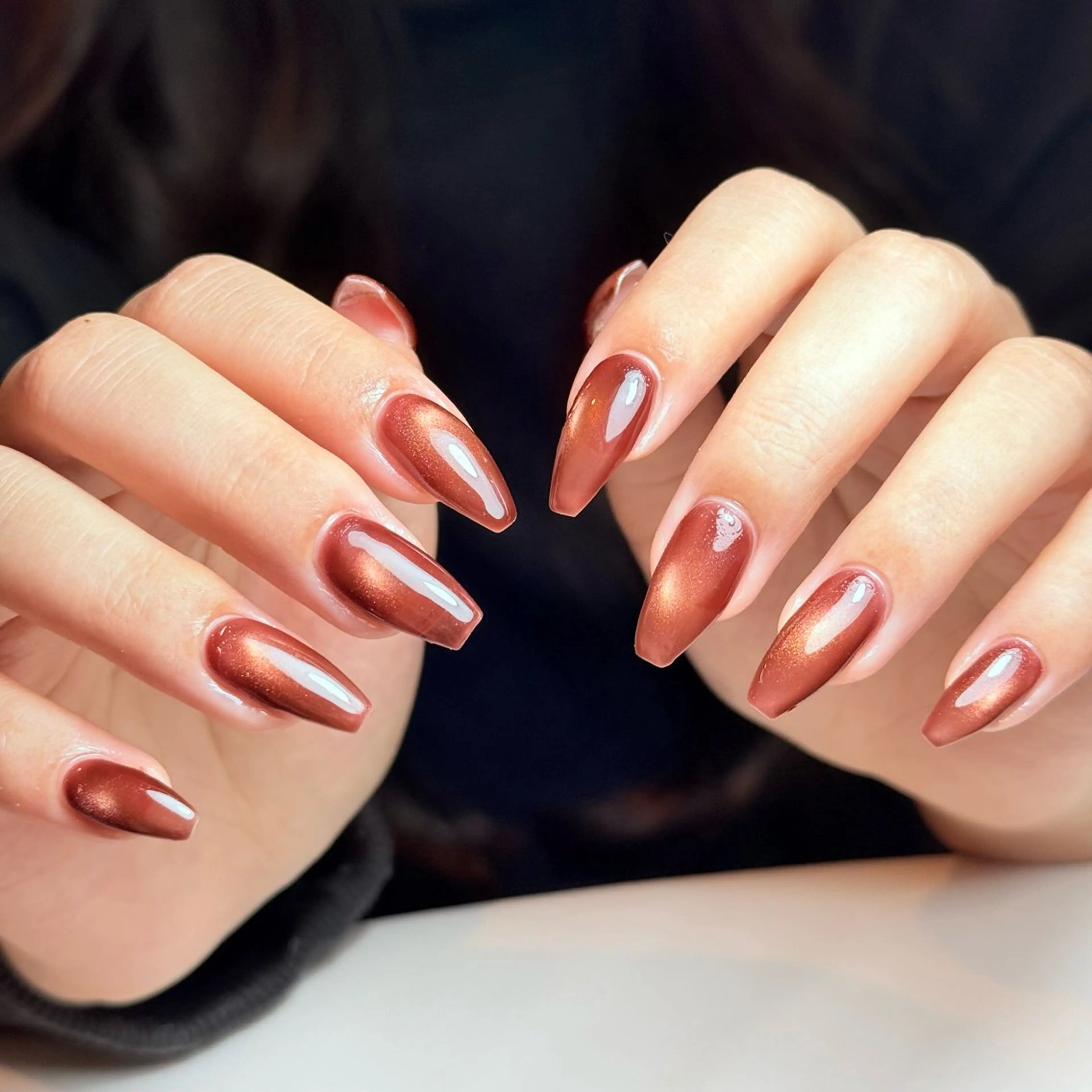 ネイル チークネイル フレンチネイル グラデーション キラキラネイル 韓国ネイル ハンドネイル Risa_ Nailのネイルデザイン