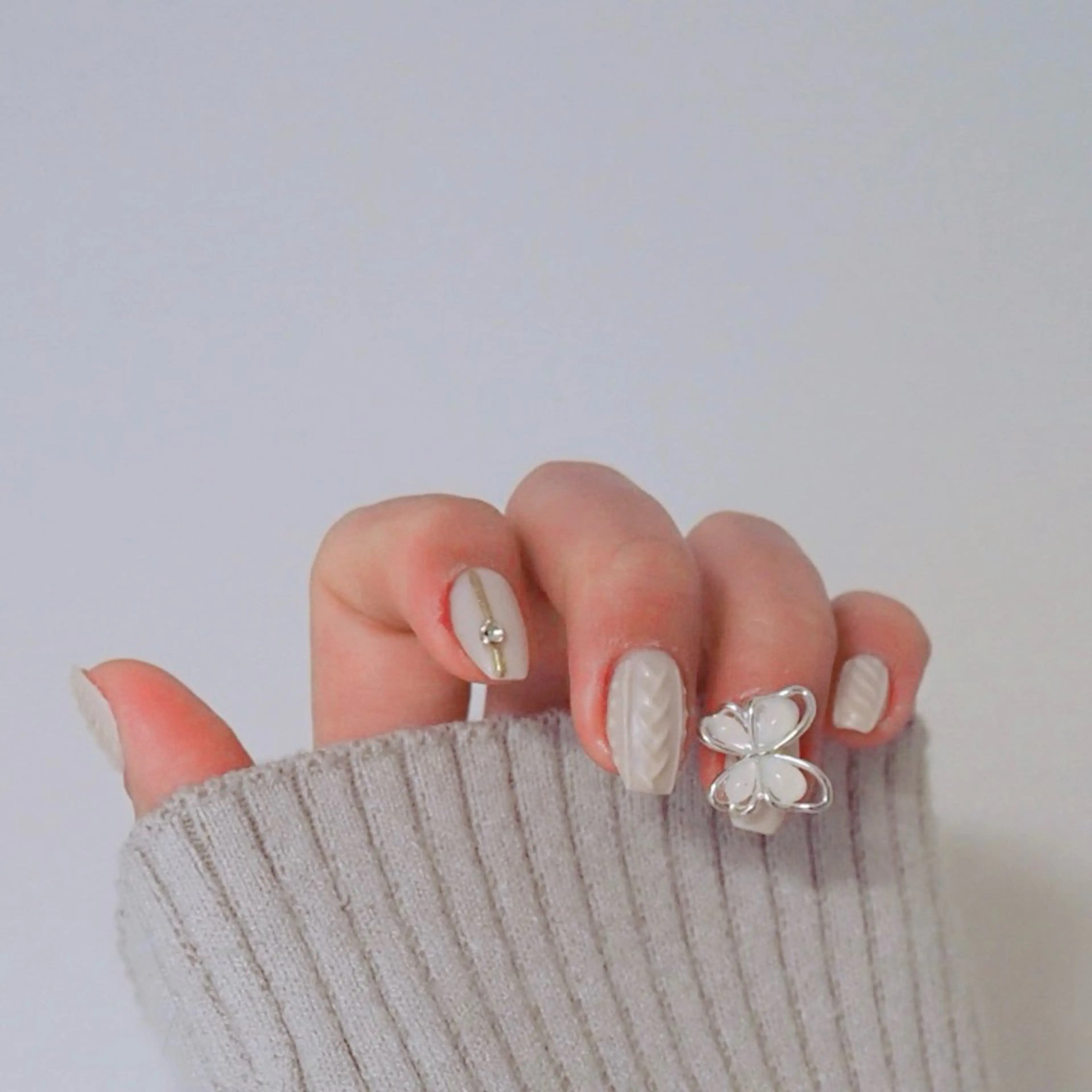 ネイル ハンドネイル ハンドケア Ku raのネイルデザイン