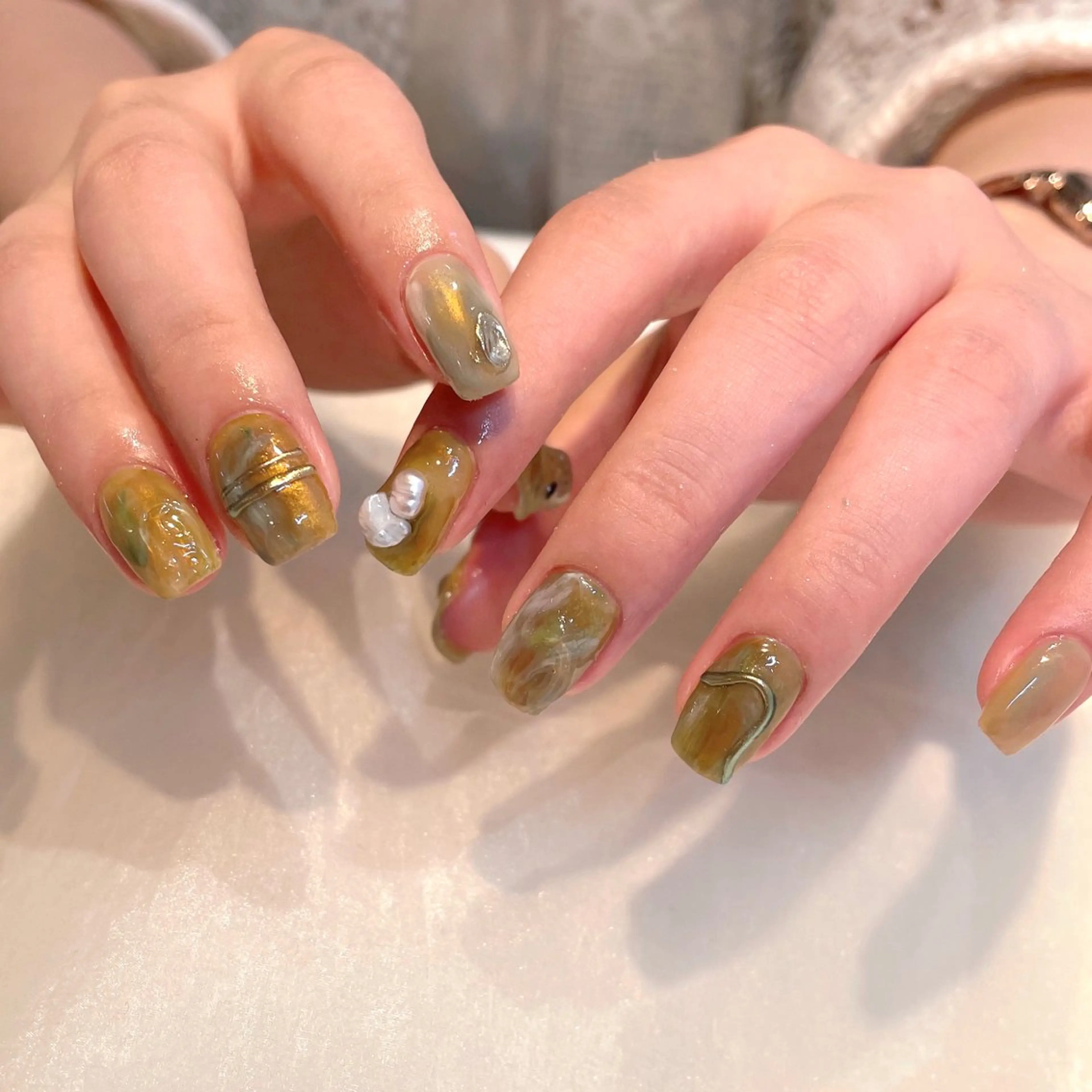 ネイル ハンドネイル 新井 ひなののネイルデザイン