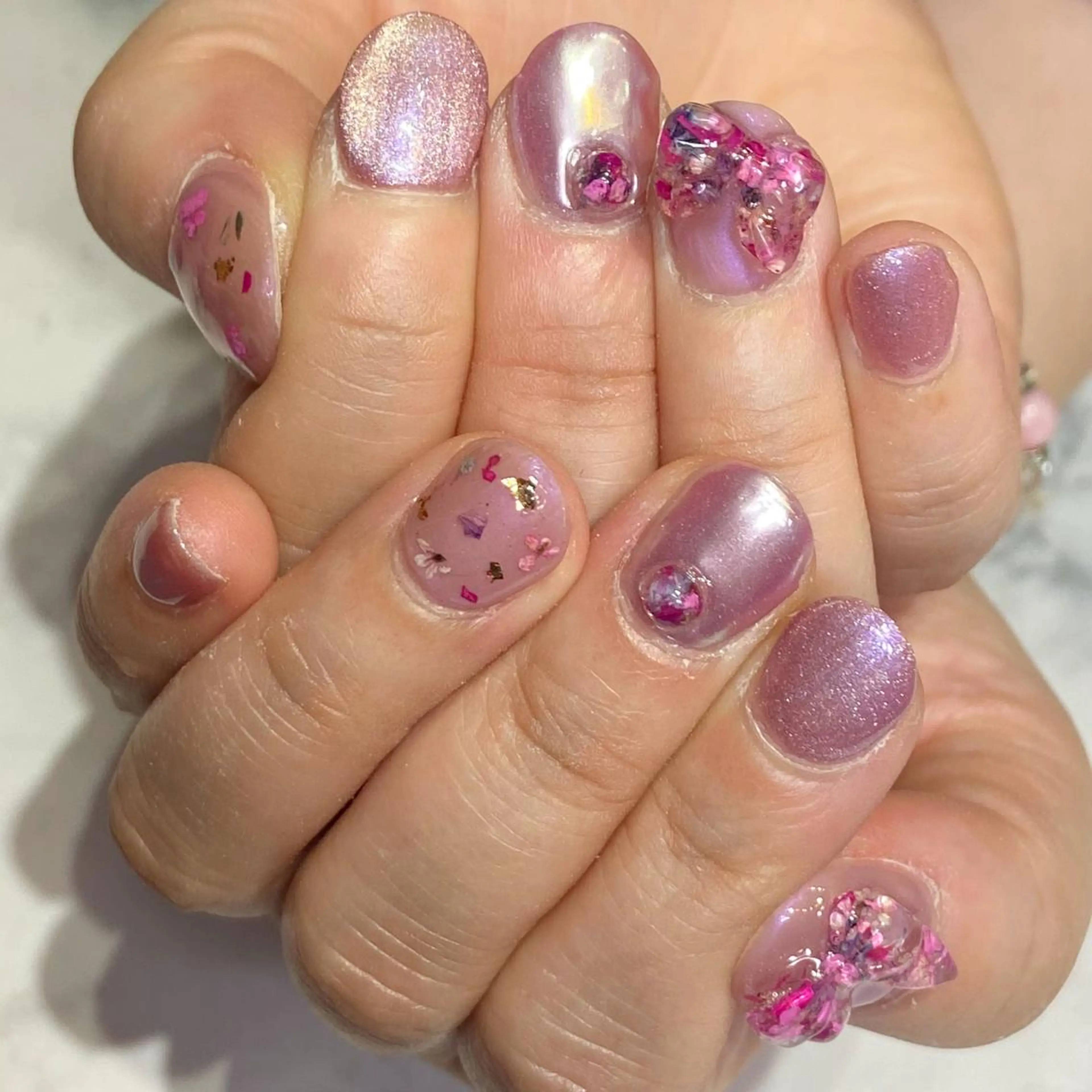 ネイル ジェルネイル ハンドネイル YUN 💅のネイルデザイン