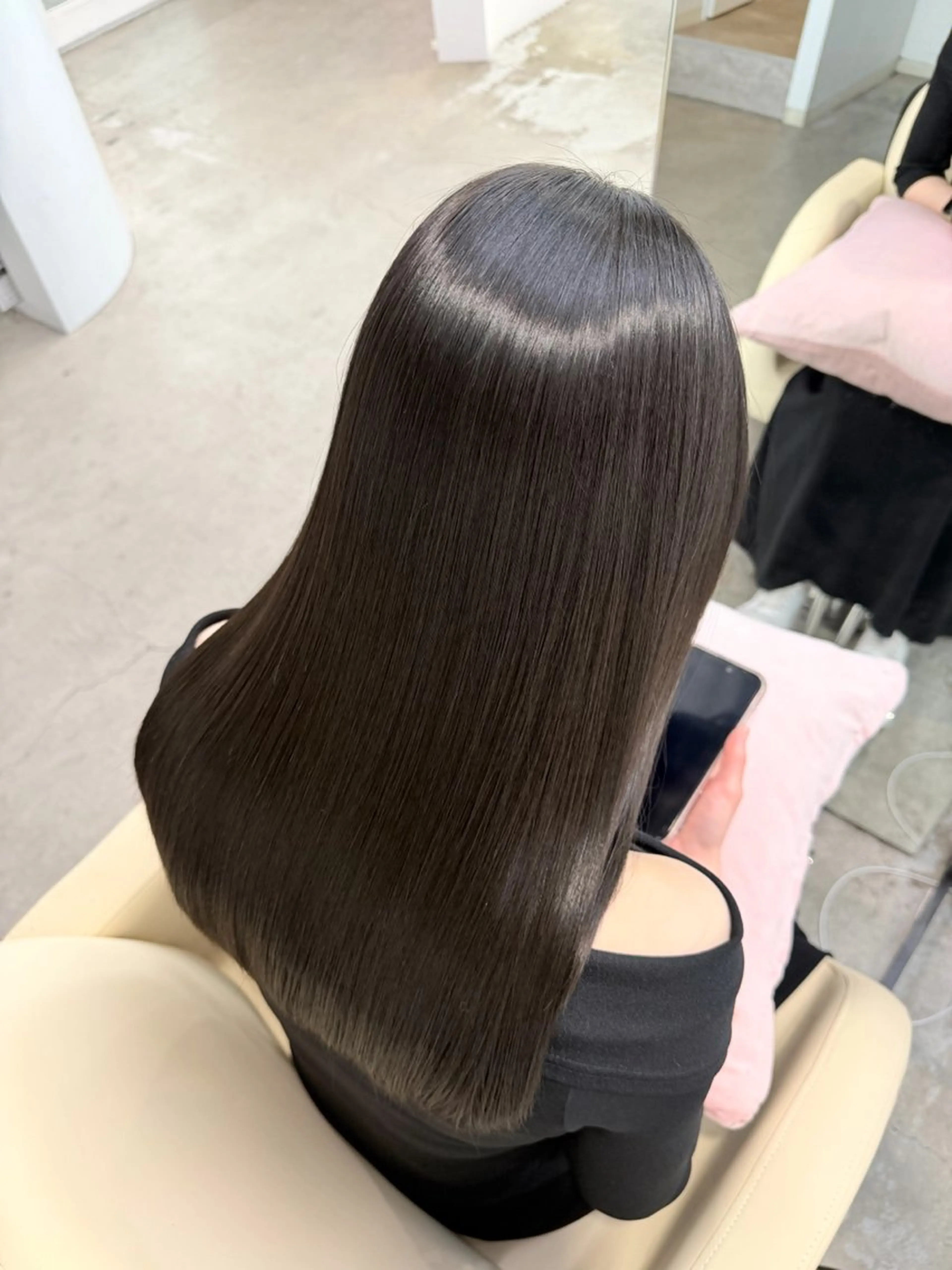 ロング カラー カット 縮毛矯正 トリートメント 縮毛矯正 髪質改善寺坂雄飛💐のヘアスタイル
