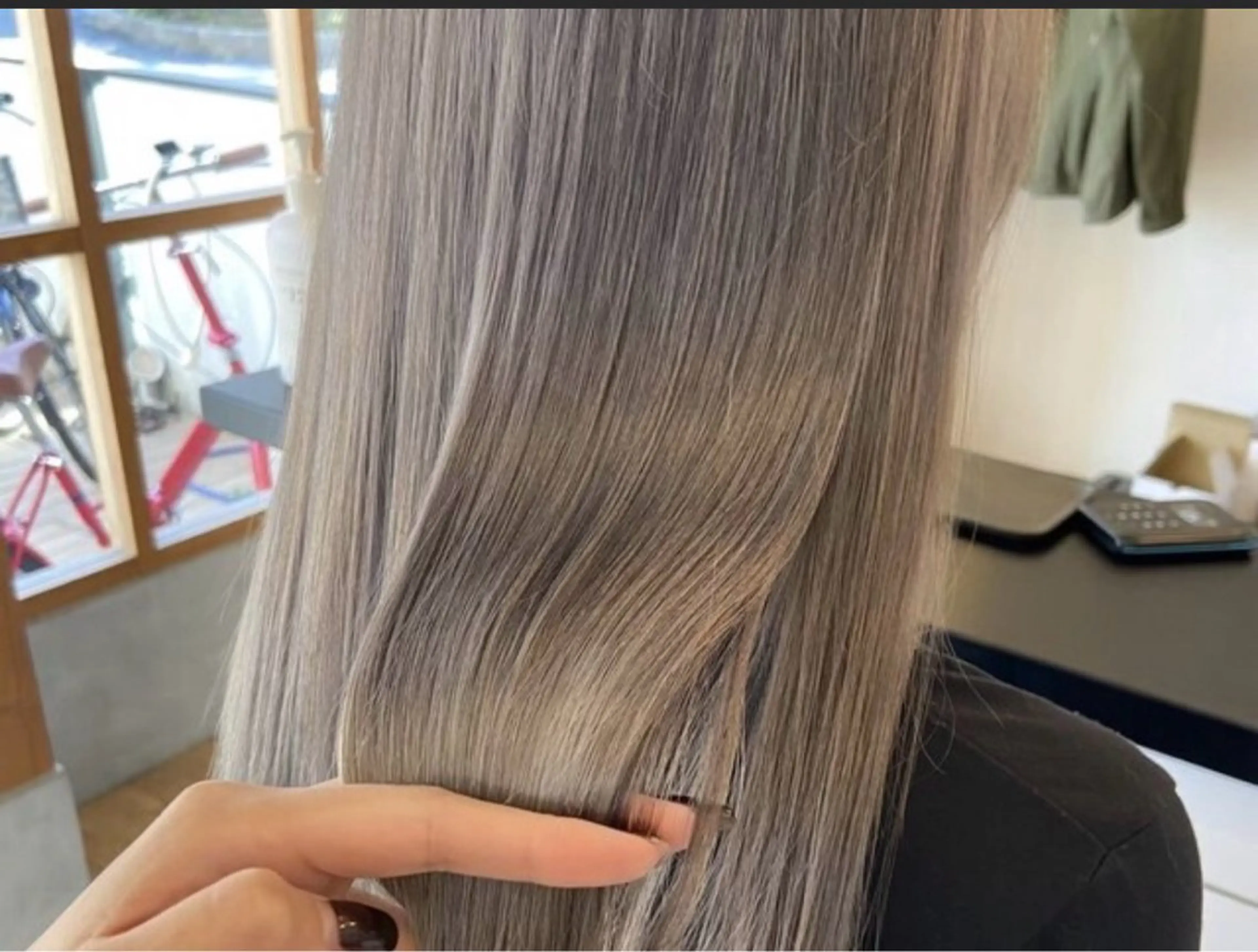 【ハイトーン◎】Wカラー(全頭ケアブリーチ＋カラー)＋Aujuaケアマスクの写真