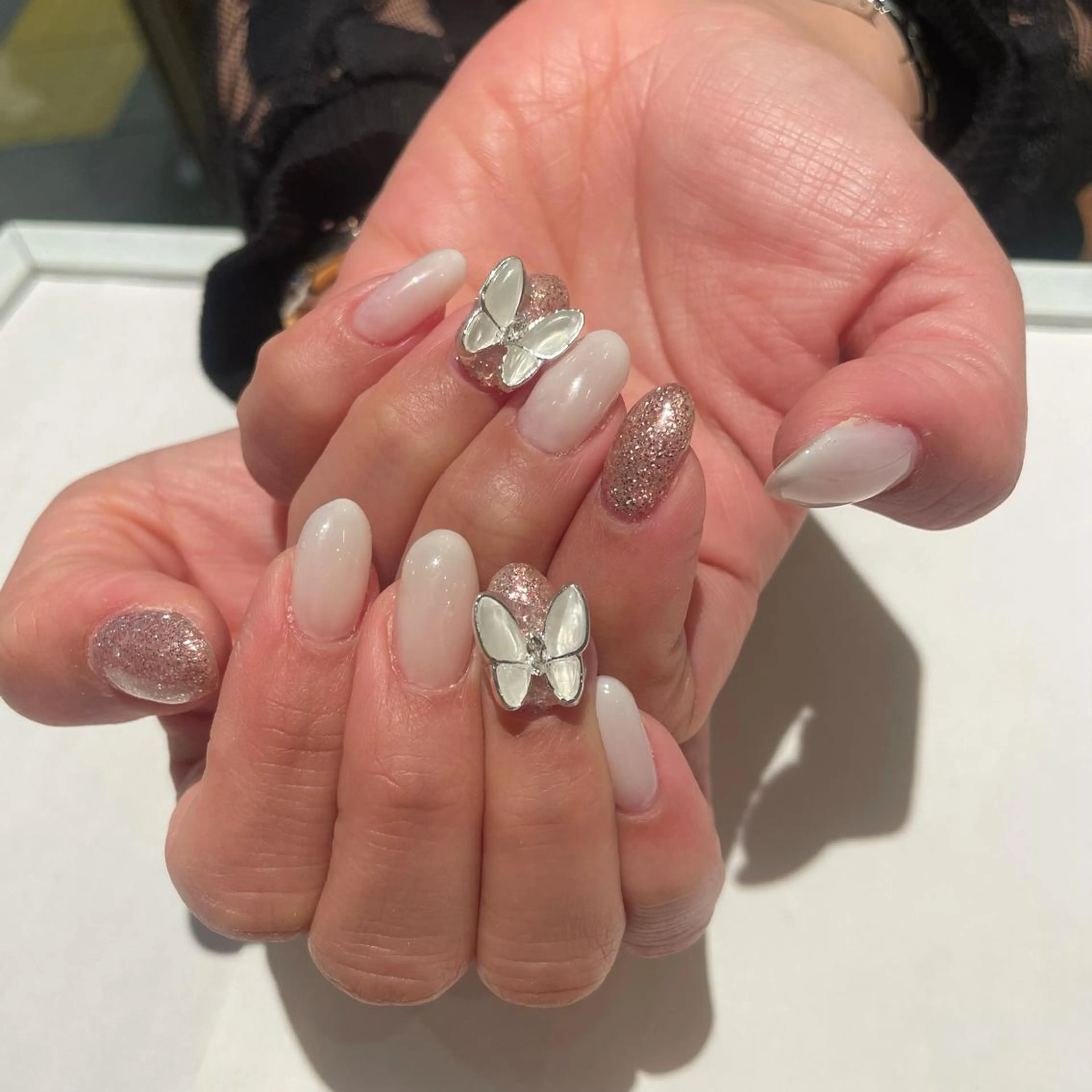 ネイル ハンドネイル 大阪福島韓国束感まつ げ Sayaka🤍のマツエク・マツパデザイン