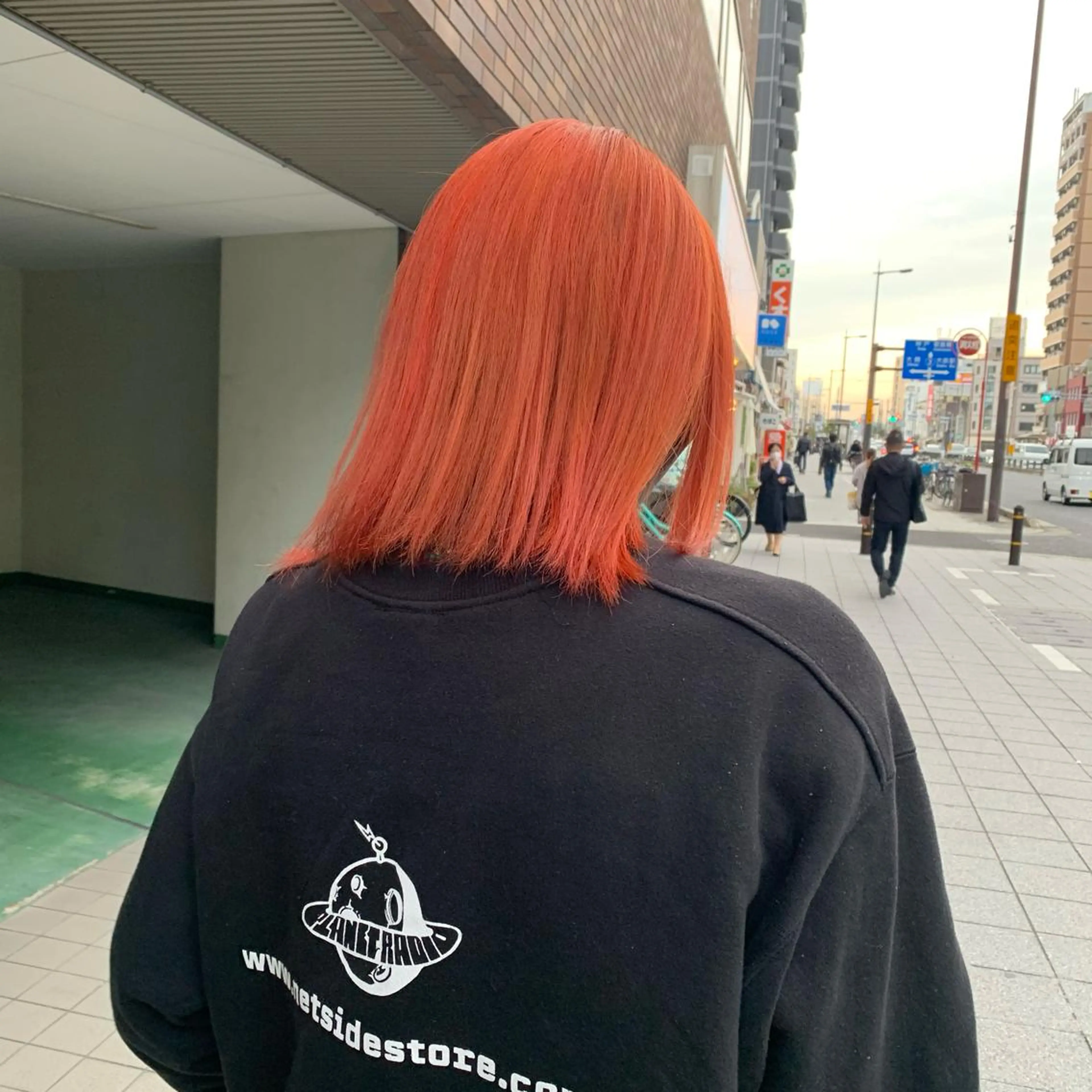 ミディアム カラー オレンジ ヘアカラー トリートメント 教野 真央のヘアスタイル