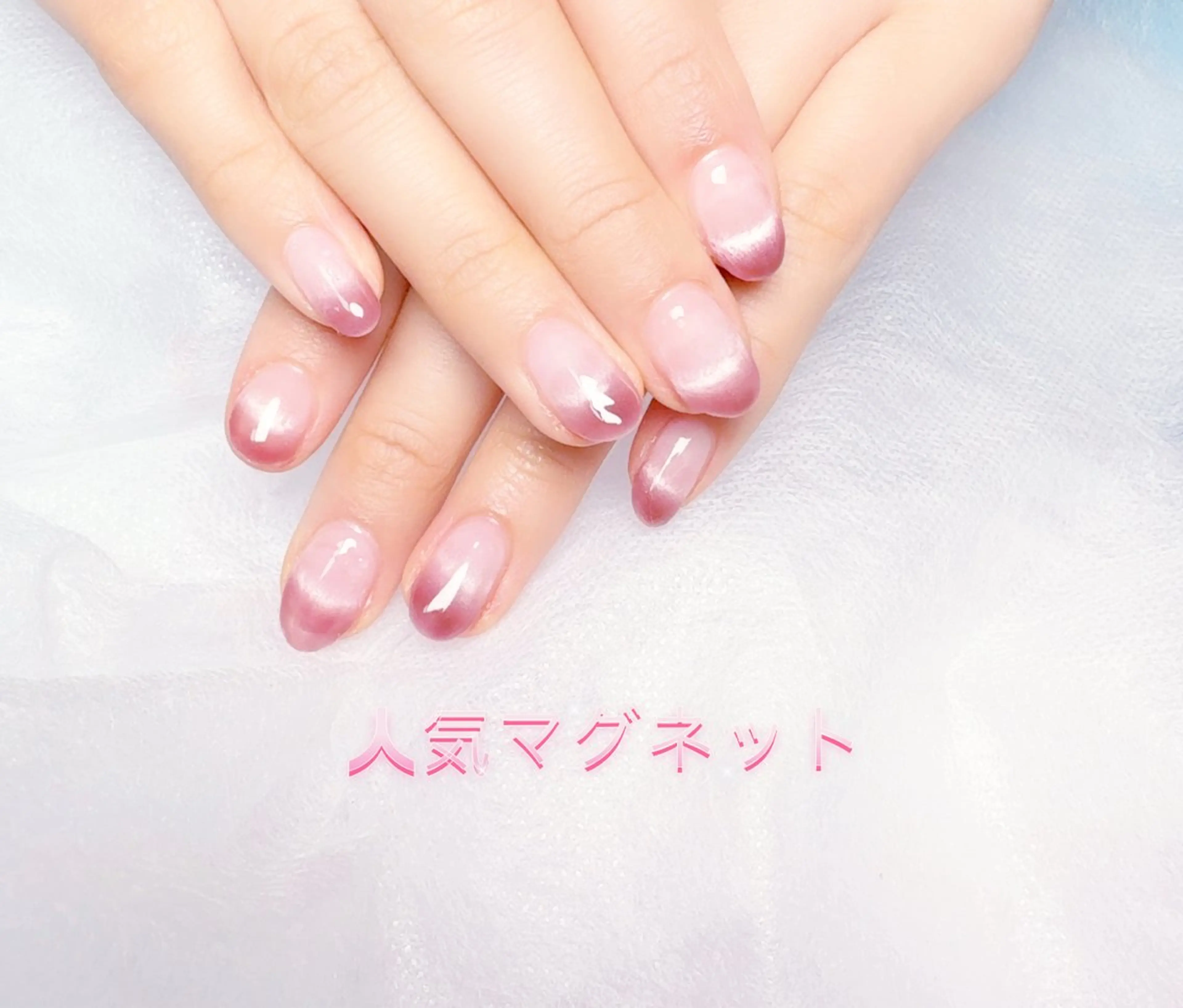 ネイル pink ladyサロン所属・べ にのネイルデザイン