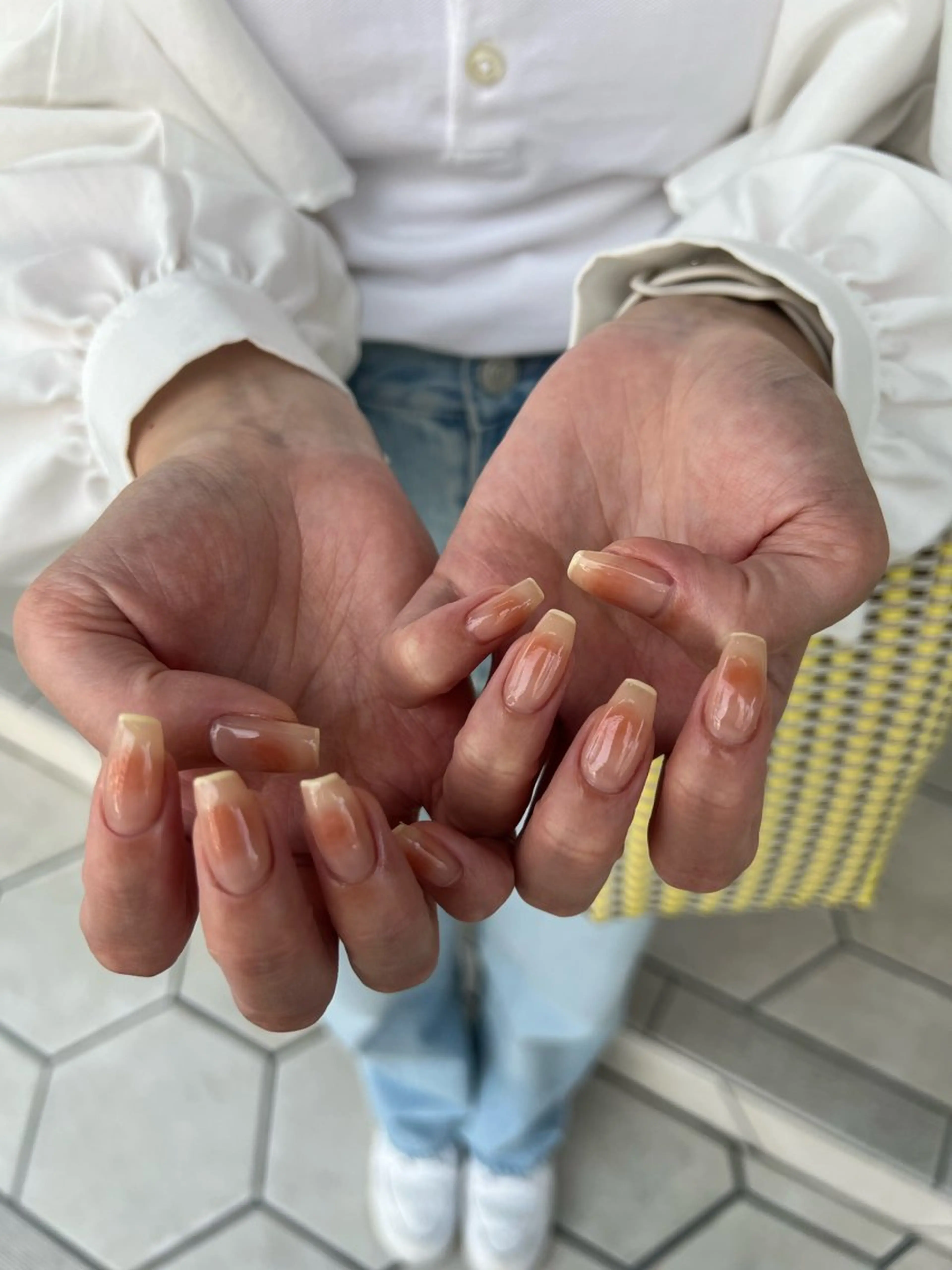 ネイル チークネイル フレンチネイル Rommy Arisaのネイルデザイン