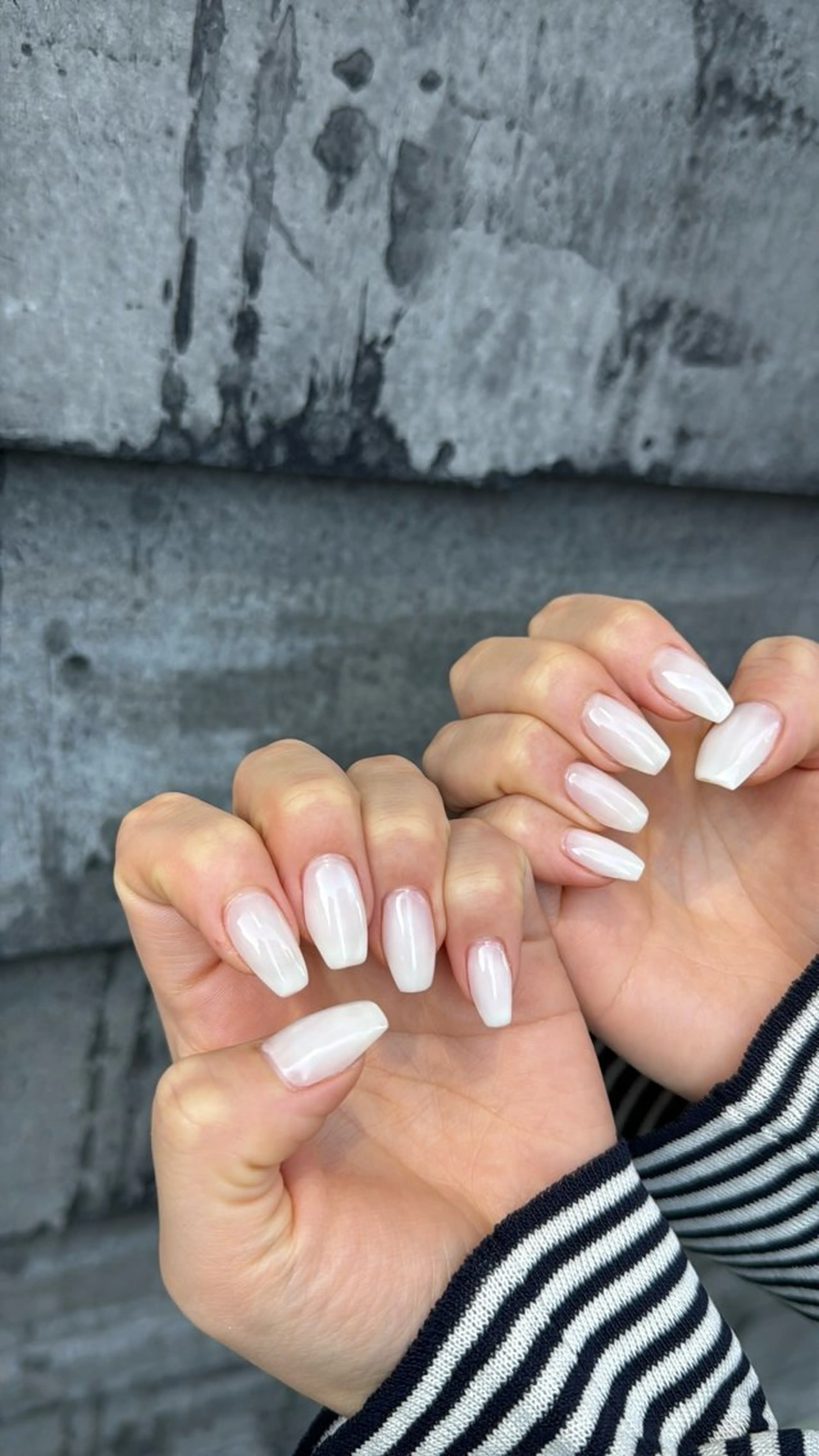 ネイル フラッシュネイル フラッシュマグ フットネイル フレンチネイル 韓国ネイル ハンドネイル SAKU nail 作島茜のネイルデザイン