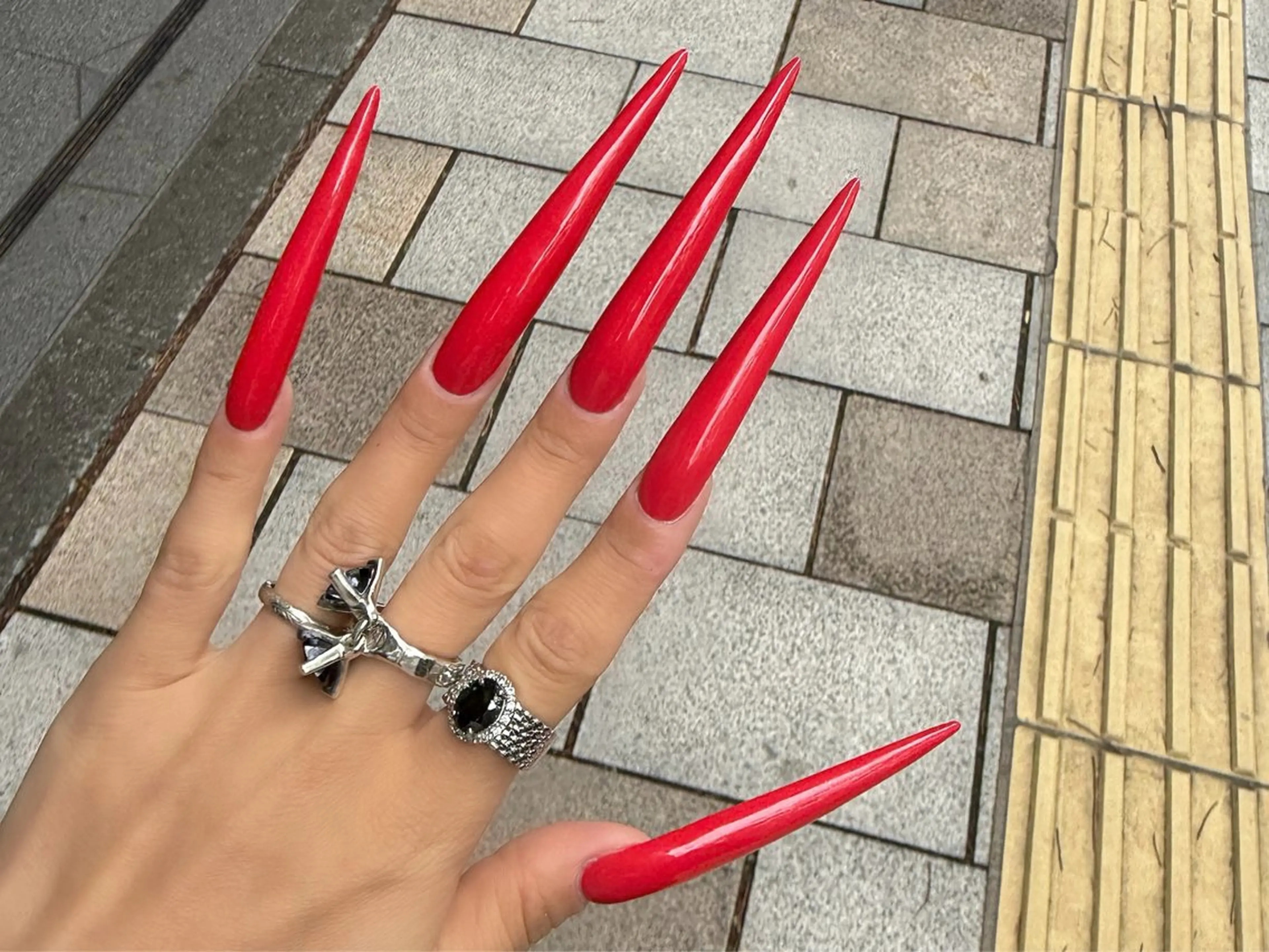 ネイル ハンドネイル ハンドケア ONIKA Nail 表参道A4徒歩3分のネイルデザイン