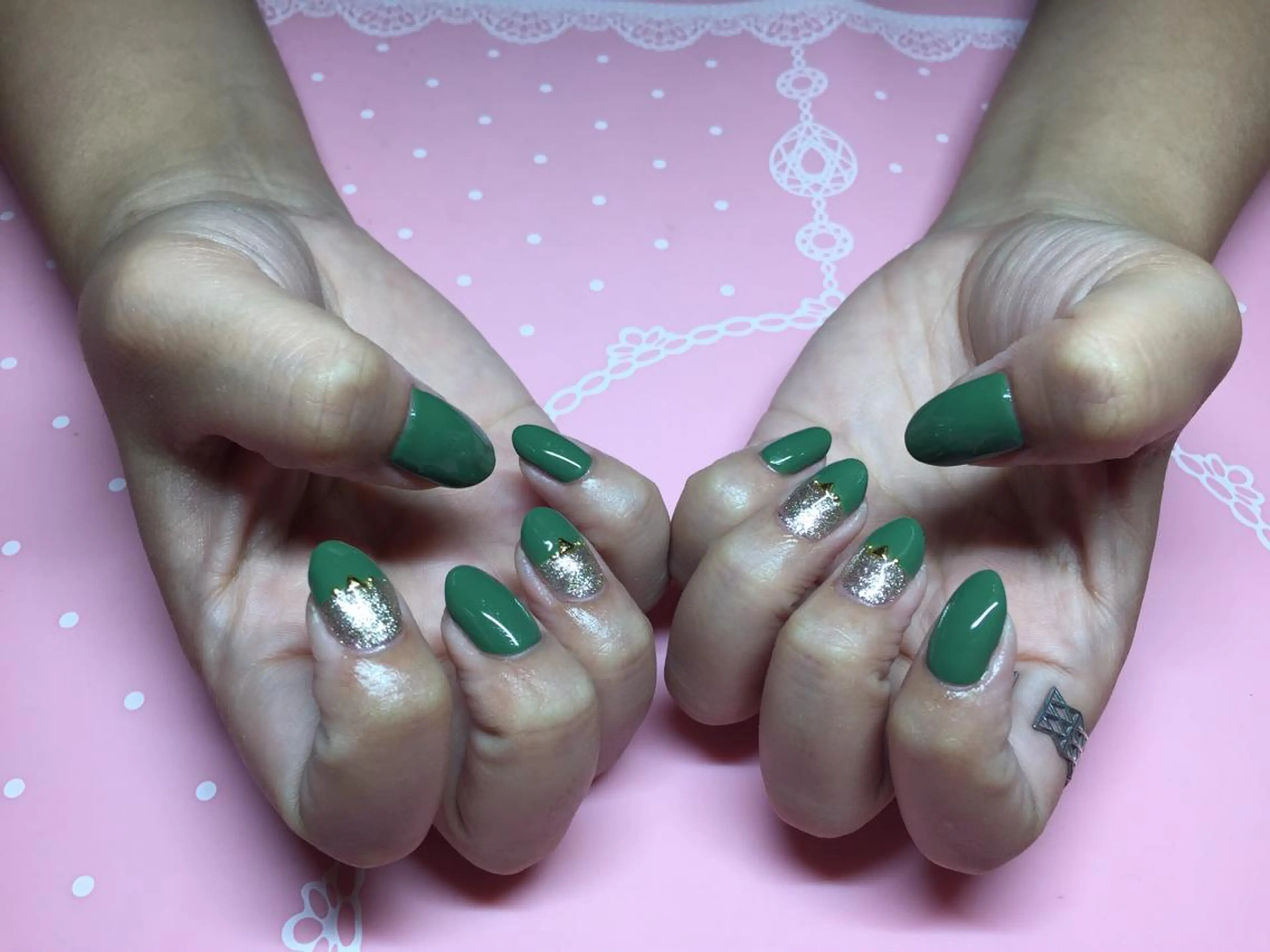 ネイル モナンジュ マツパ・眉毛専門のマツエク・マツパデザイン