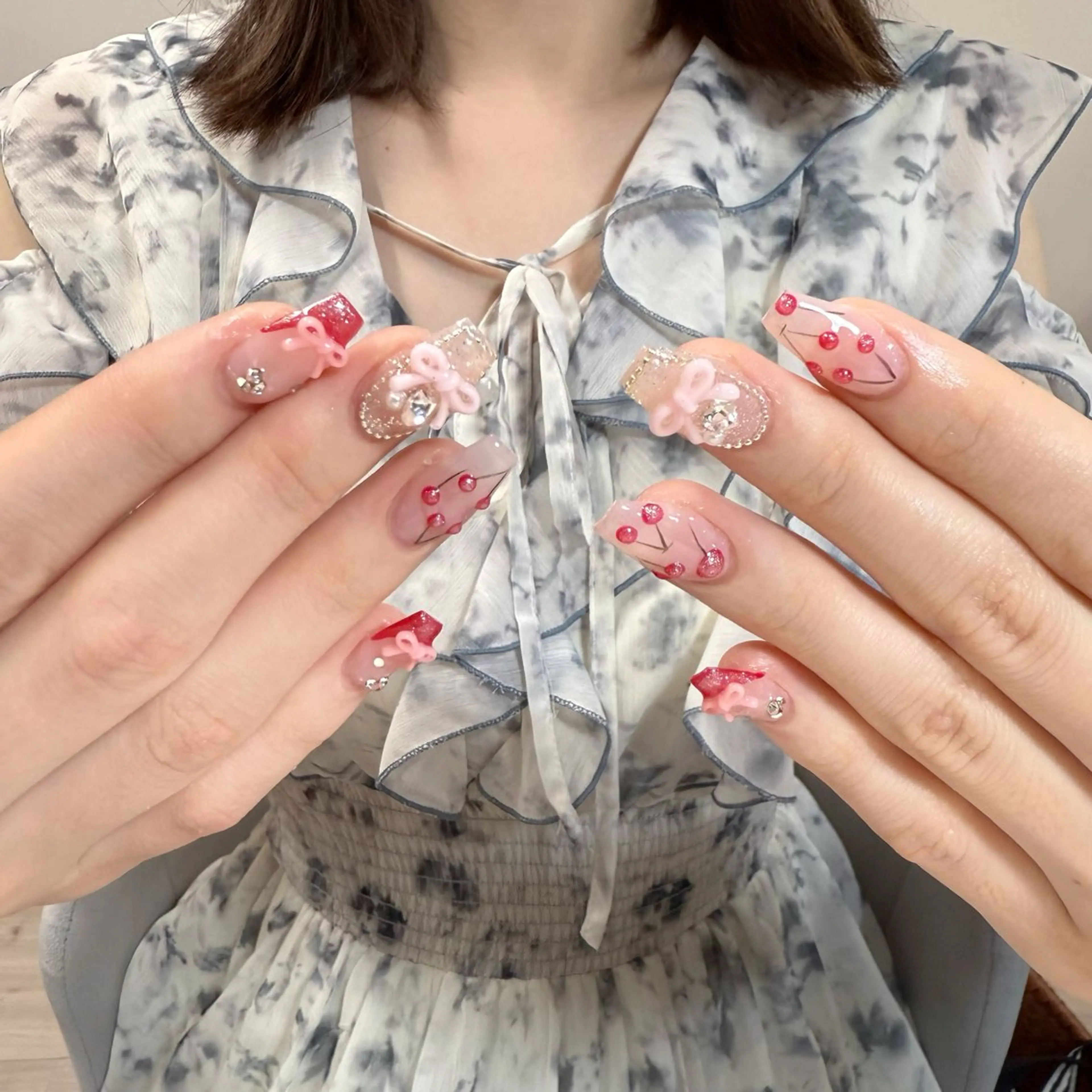 ネイル ハンドネイル 🍄Rina🍄 韓国風ネイルのネイルデザイン