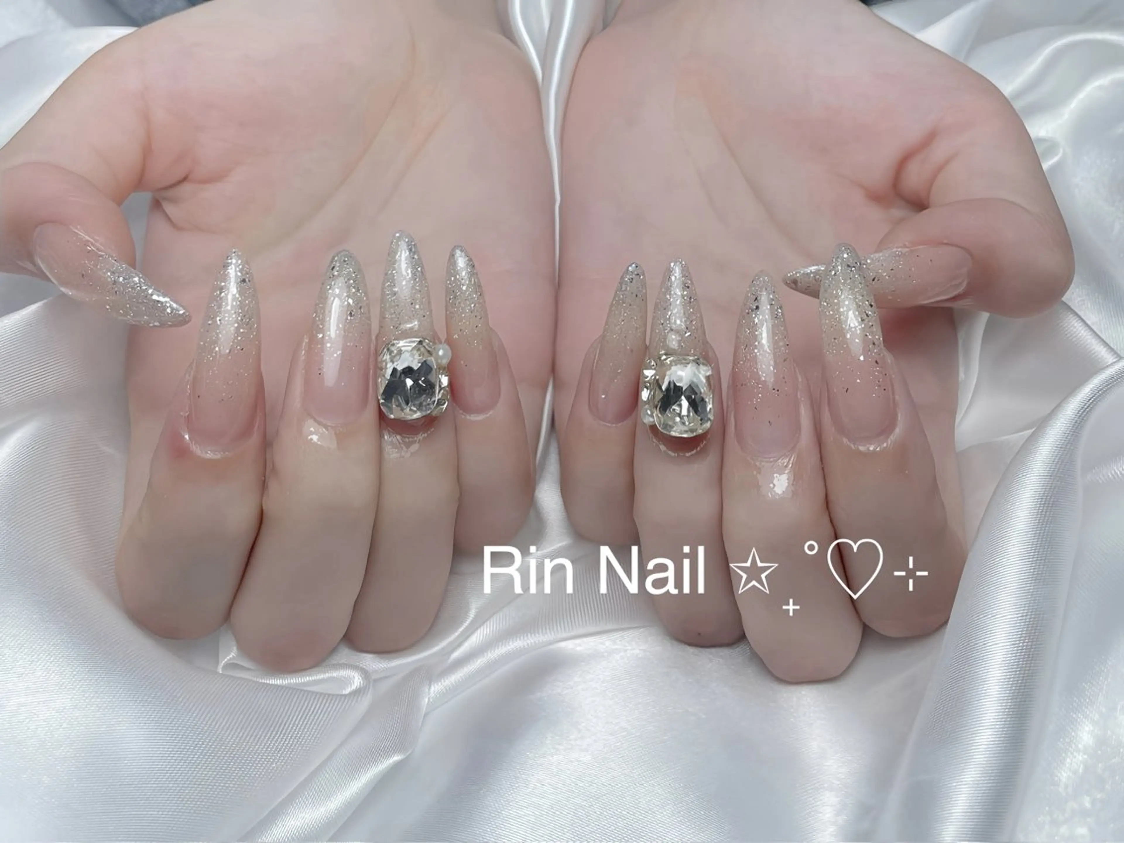 ネイル アートネイル ロングネイル ニュアンスネイル スカルプネイル ネイルチップ ハンドネイル Rin Nail 新大久保店のネイルデザイン