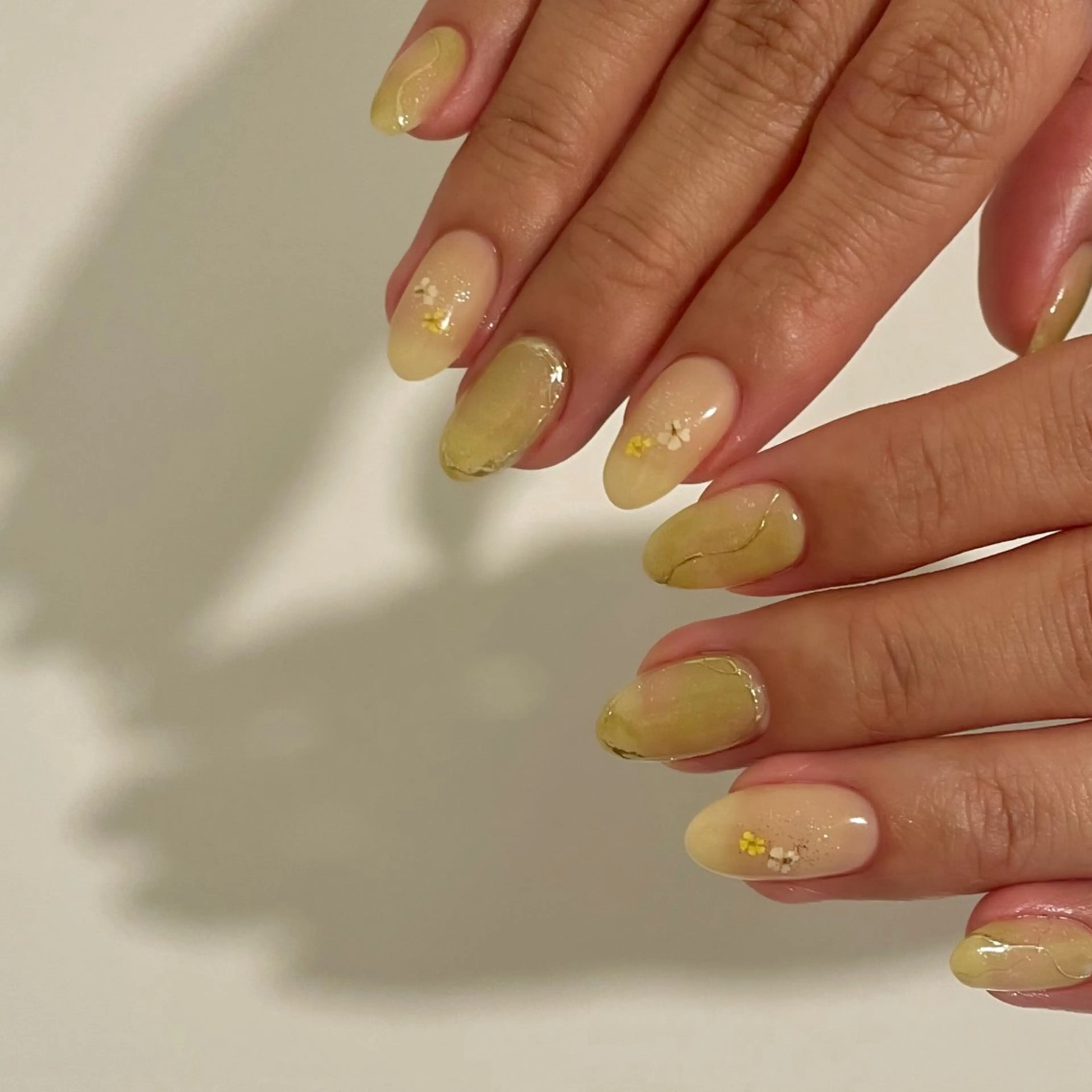 ネイル ハンドネイル ハンドケア m-nail所属・m-nail 🌙minamiのネイルデザイン