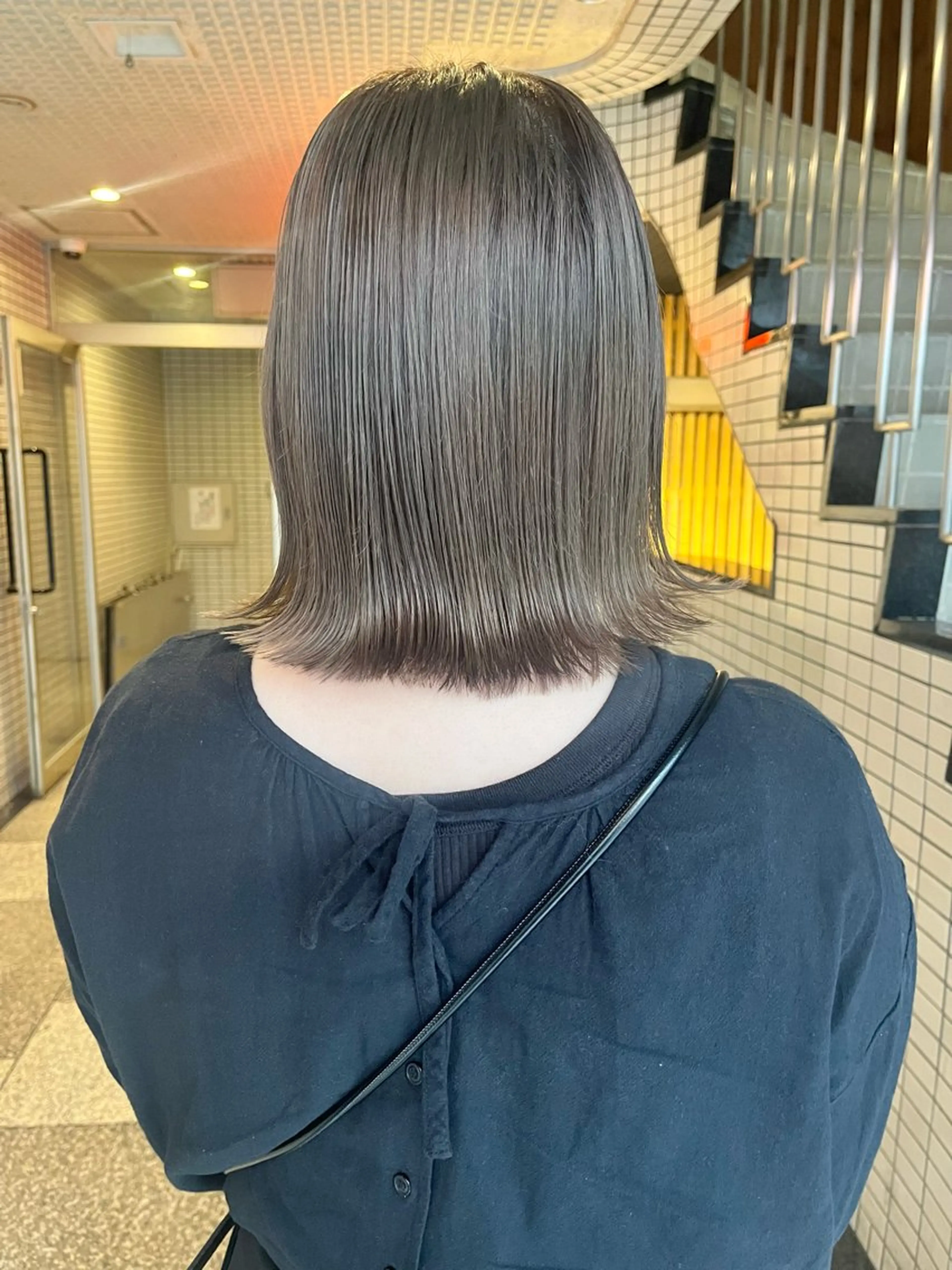 ミディアム カラー ブリーチ ボブ カット ヘアカラー トリートメント ヘアセット 🌷ボブ/髪質改善 ストレートのヘアスタイル