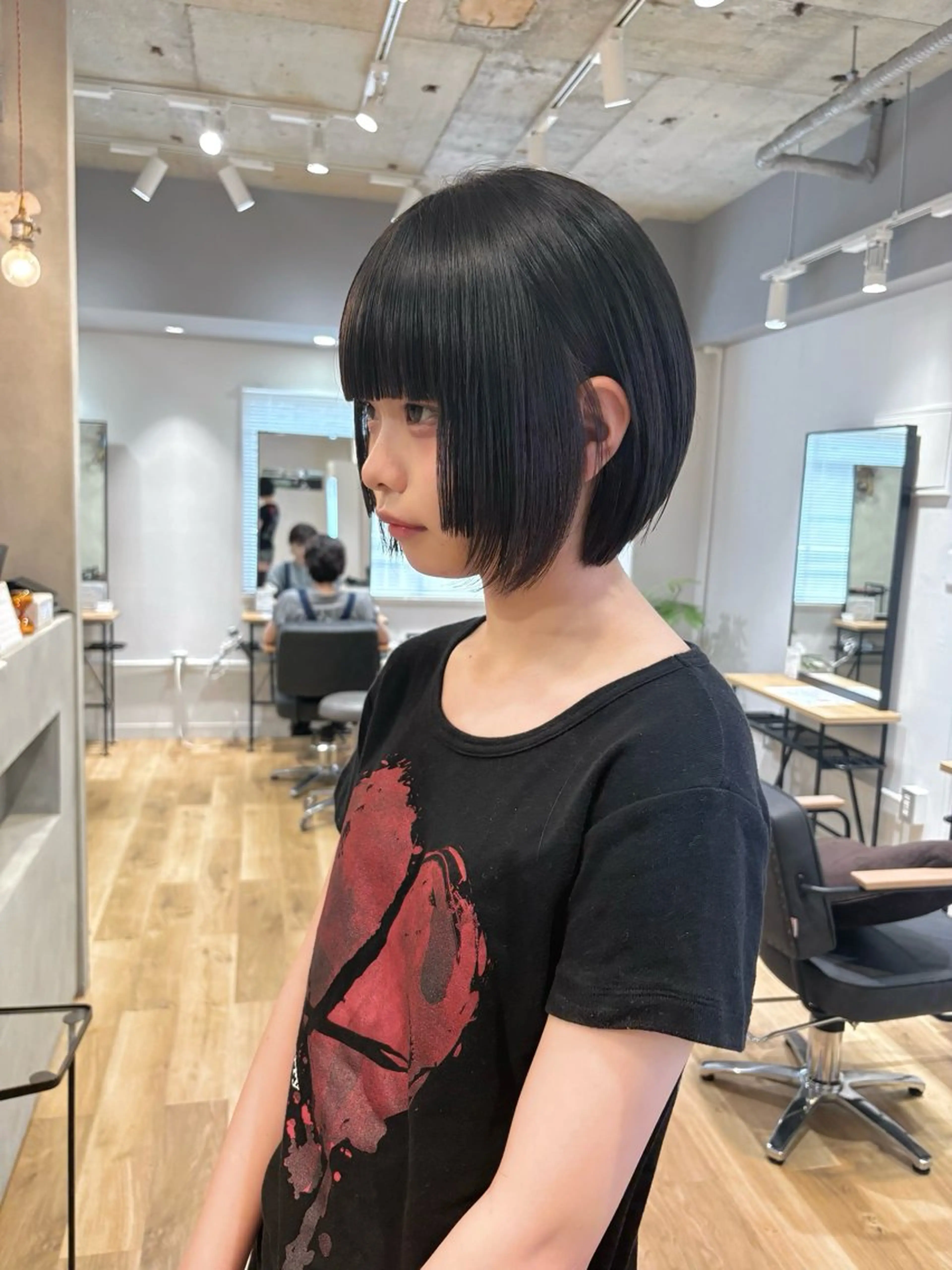 ショート ショートヘア カット まつい みるのヘアスタイル