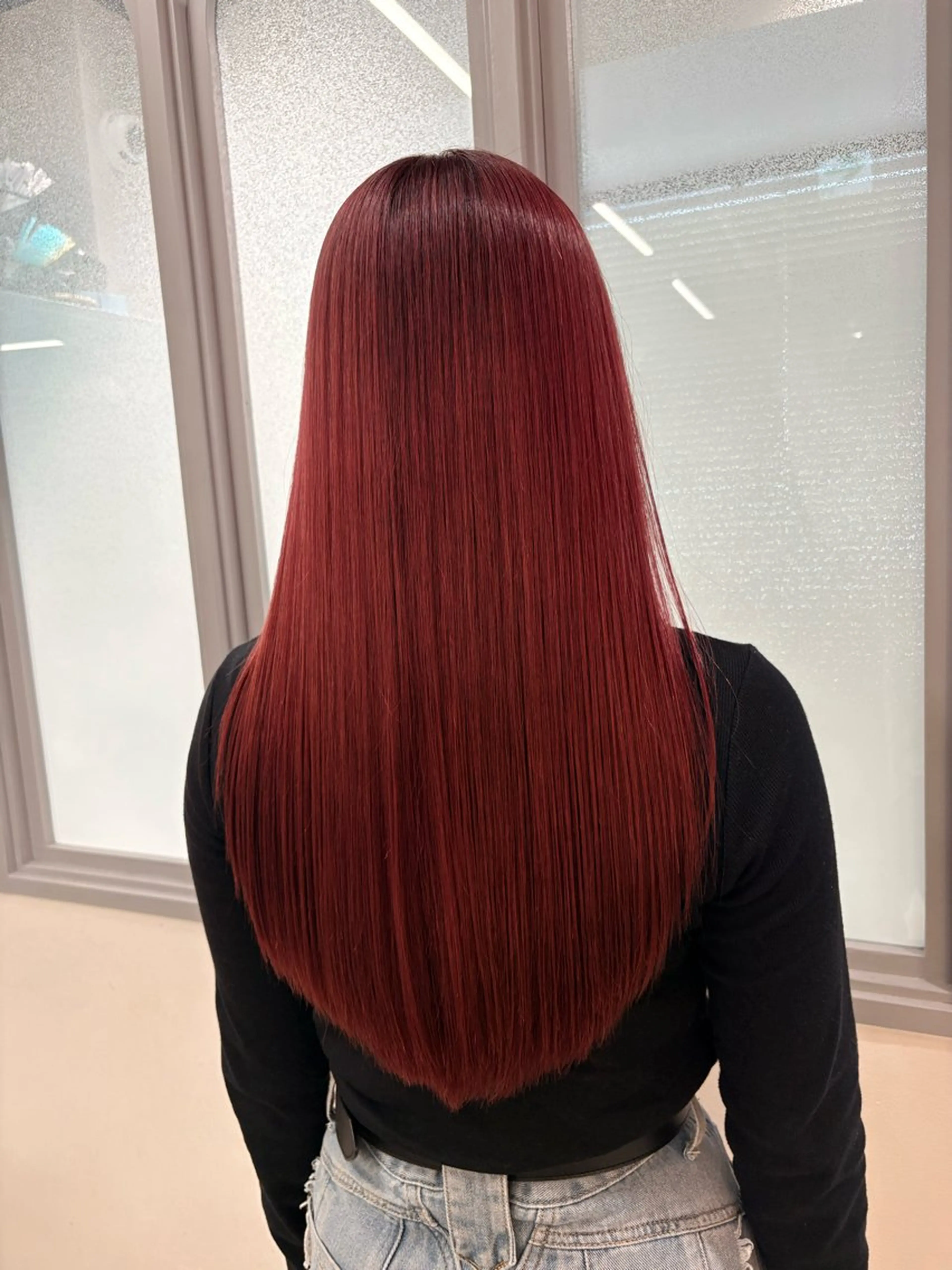 ロング カラー ヘアアレンジ ブリーチ 透明感カラー ブリーチなしカラー くびれヘア 顔まわりレイヤー ヘアカラー トリートメント ヘッドスパ ヘアセット 二ヶ月綺麗なデザイン カット/星野六三四のヘアスタイル