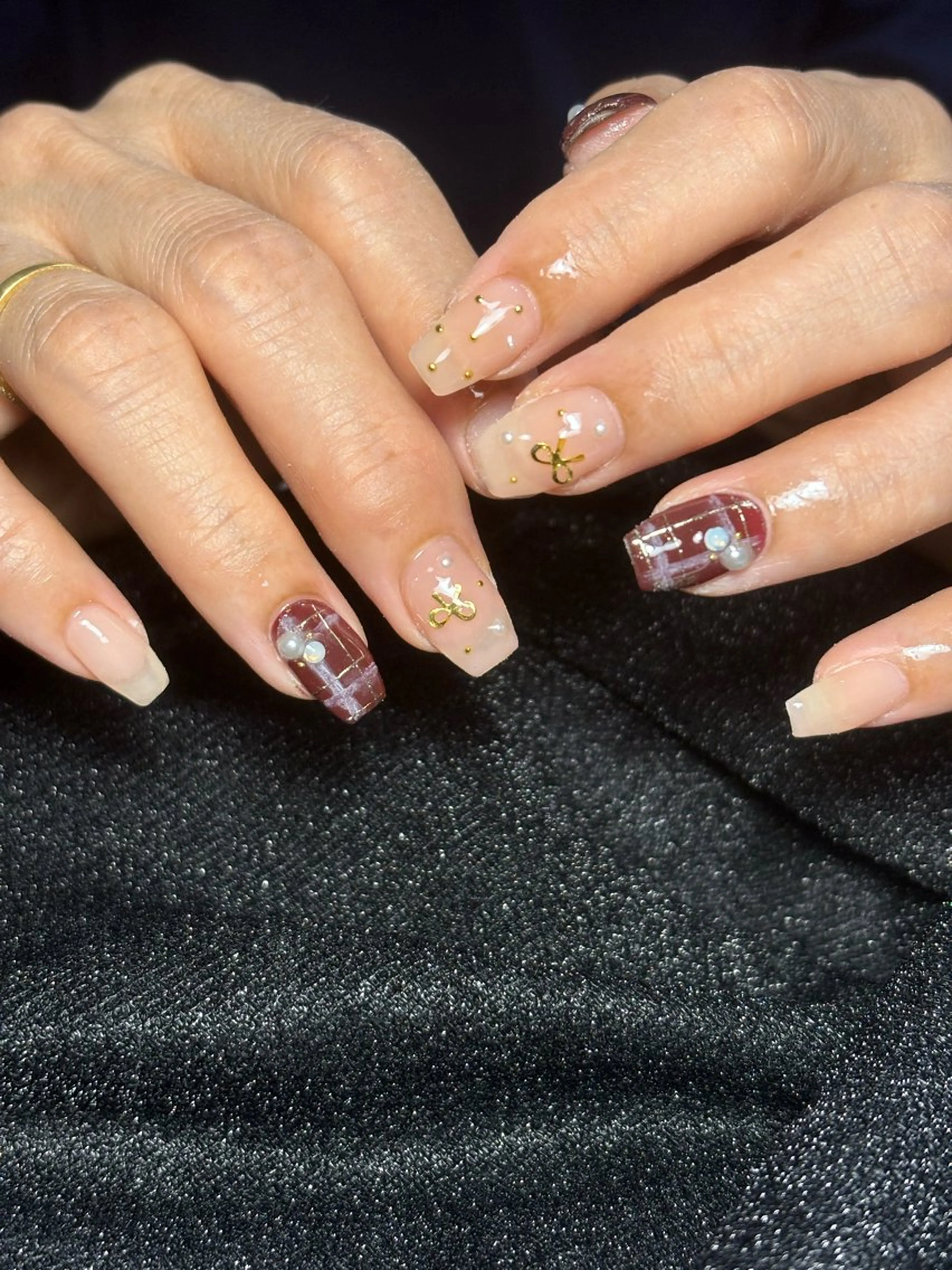 ネイル ハンドネイル フットネイル ✴︎ Delightのネイルデザイン