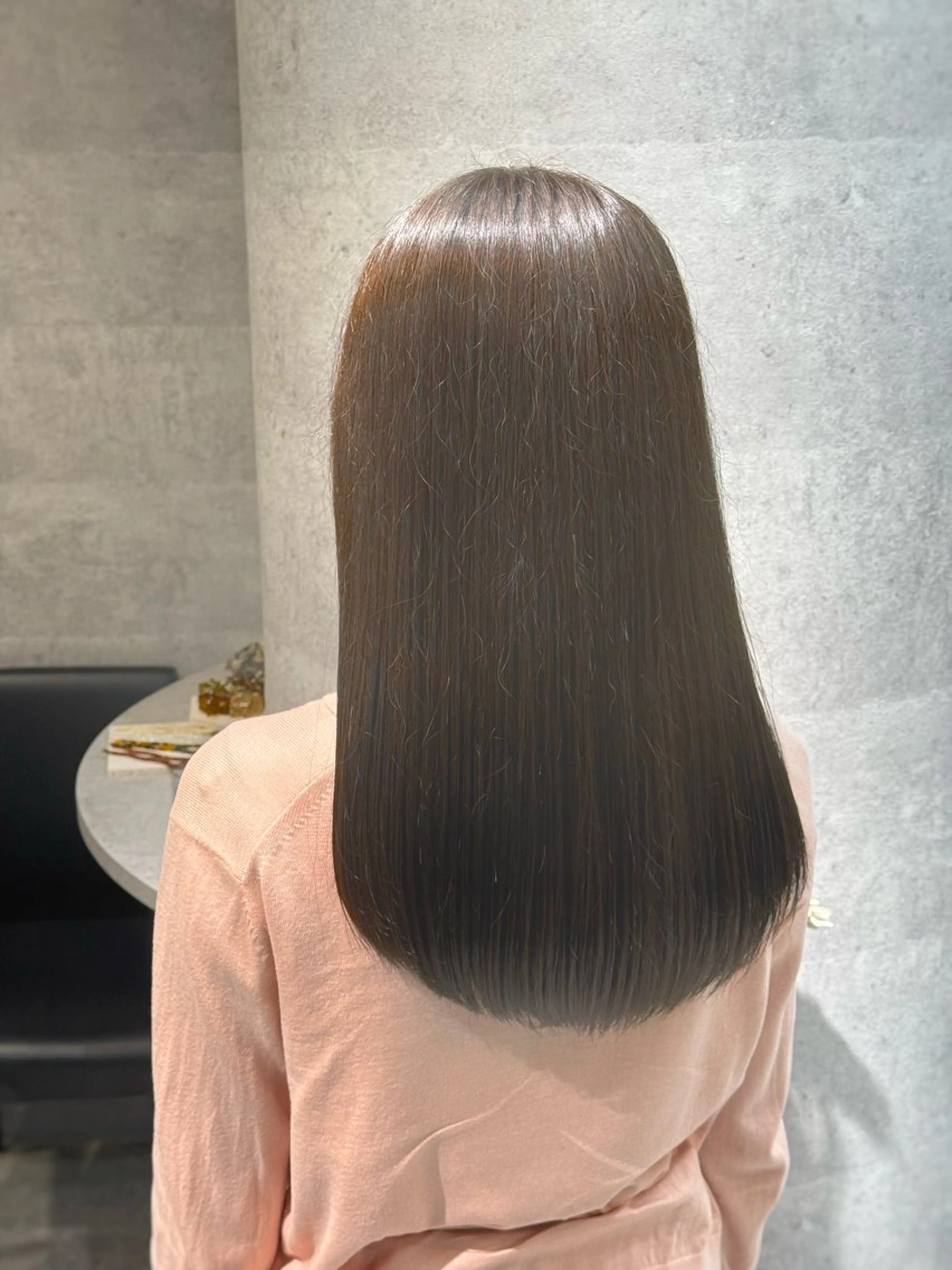 セミロング くびれヘア 顔周りカット 髪質改善 韓国風ヘア レイヤーカット カット ヘアカラー トリートメント lana hair 新宿/髪質改善/韓国のヘアスタイル