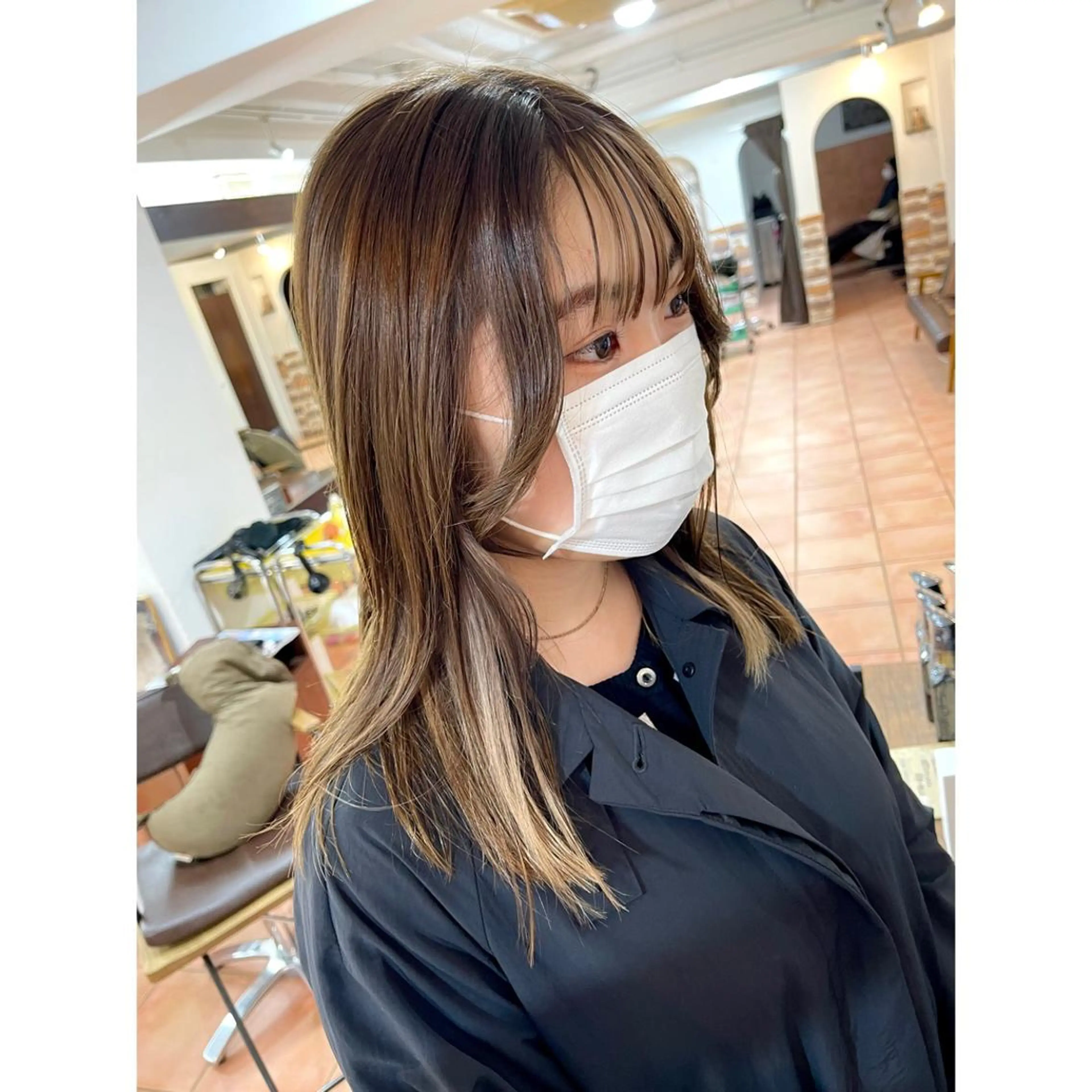 セミロング カラー カット ヘアカラー 🦋エクステ/透明感 カラー🦋宮川莉央のヘアスタイル