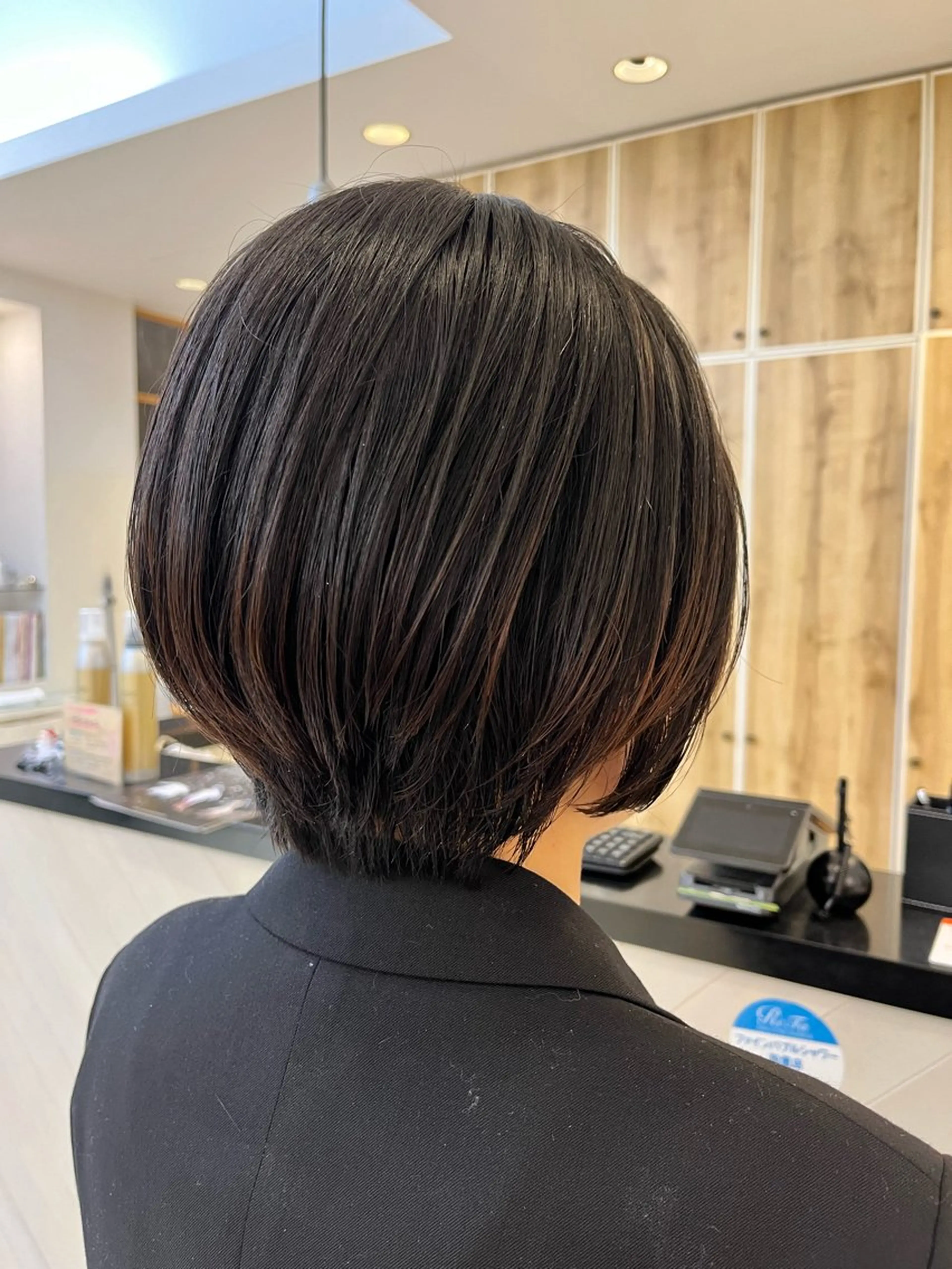 ショート コテ巻き風パーマ🫧 麻尋のヘアスタイル