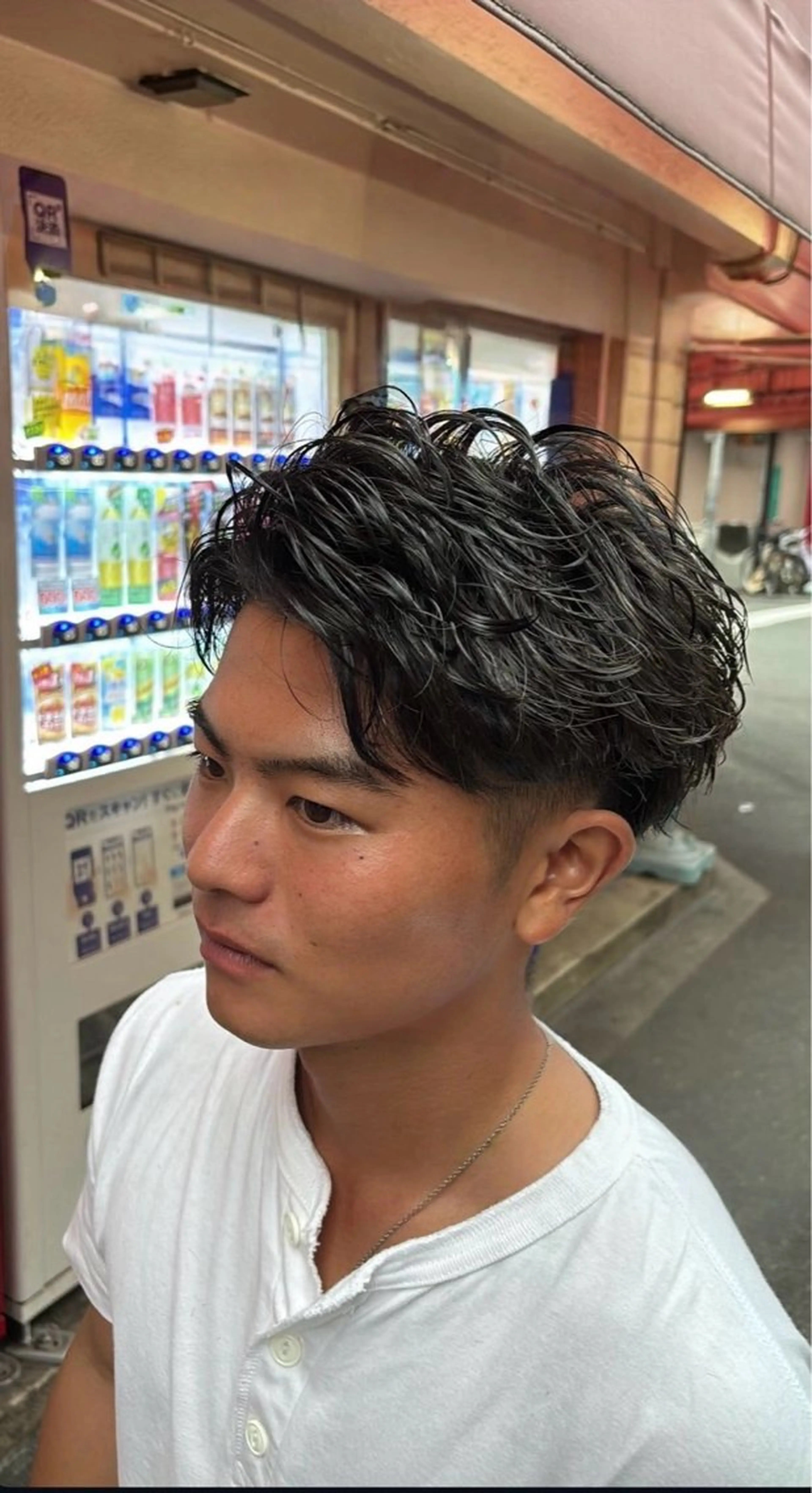 ショート カラー パーマ メンズ カット 椎名 翔琉のヘアスタイル