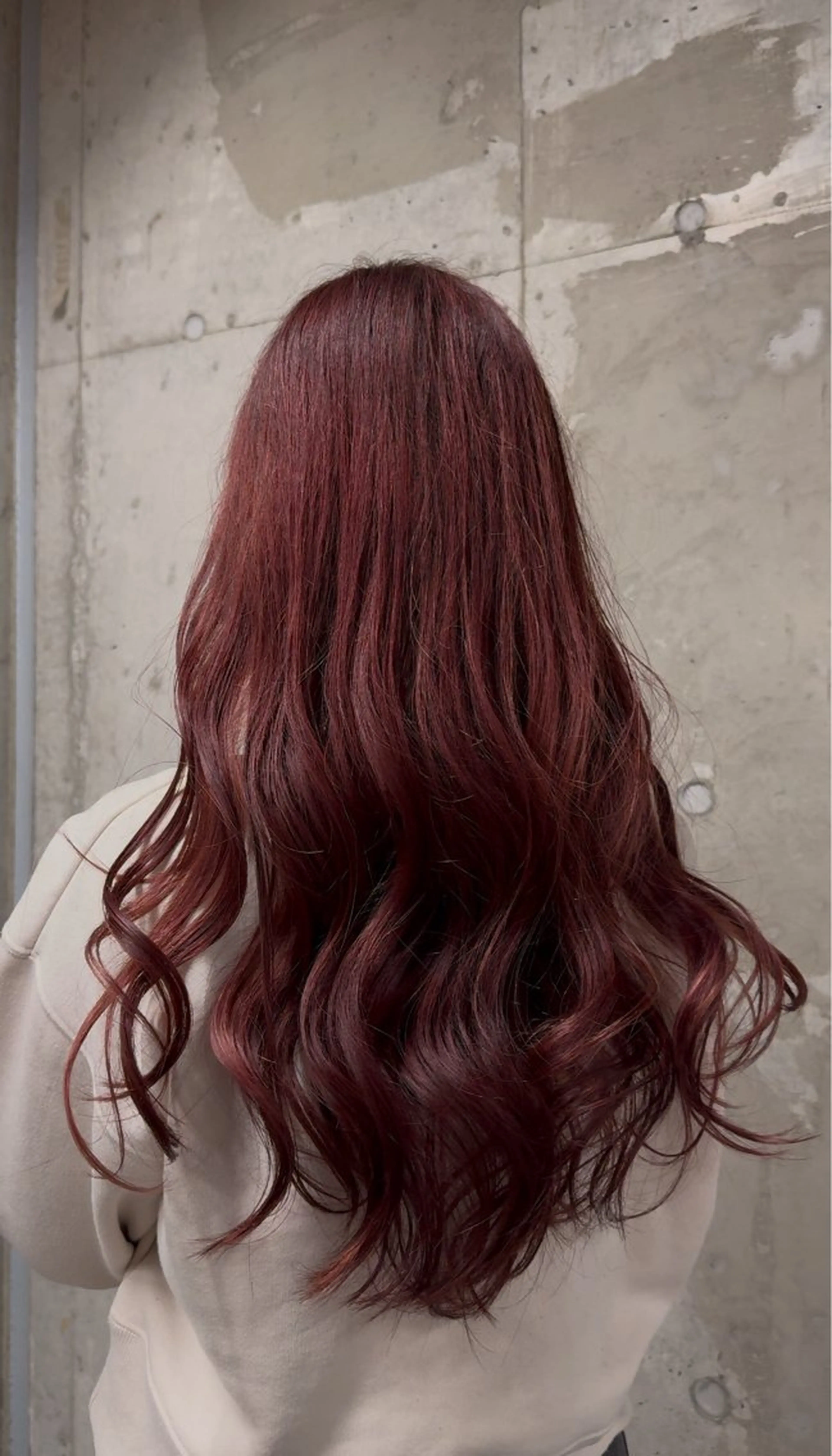 ロング カラー イヤリングカラー レッドカラー ‎🤍モテ/メンズ KEISHO🩶のヘアスタイル