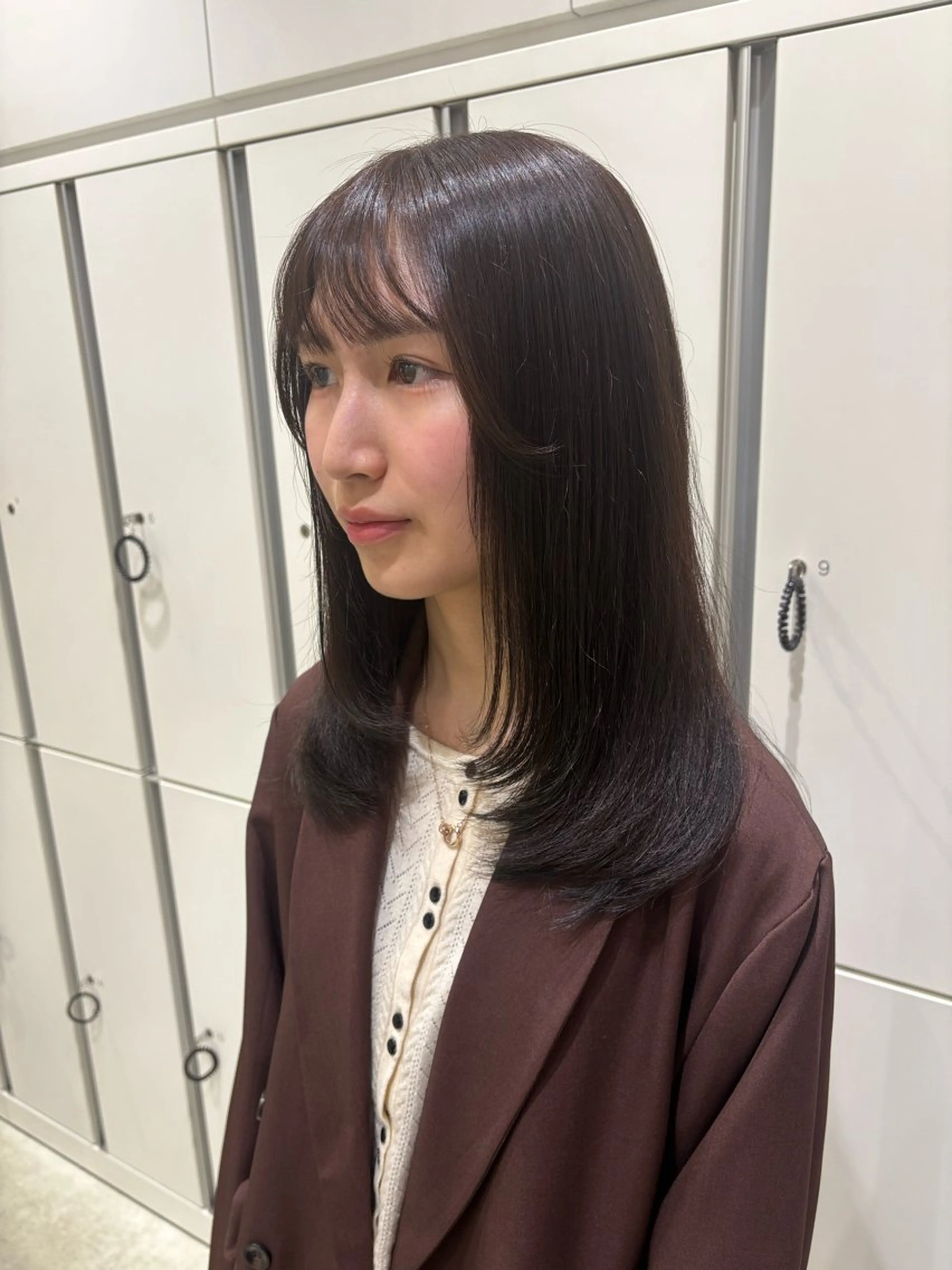 セミロング カラー レイヤーカット レイヤー/ブリーチ/ 山本かほのヘアスタイル