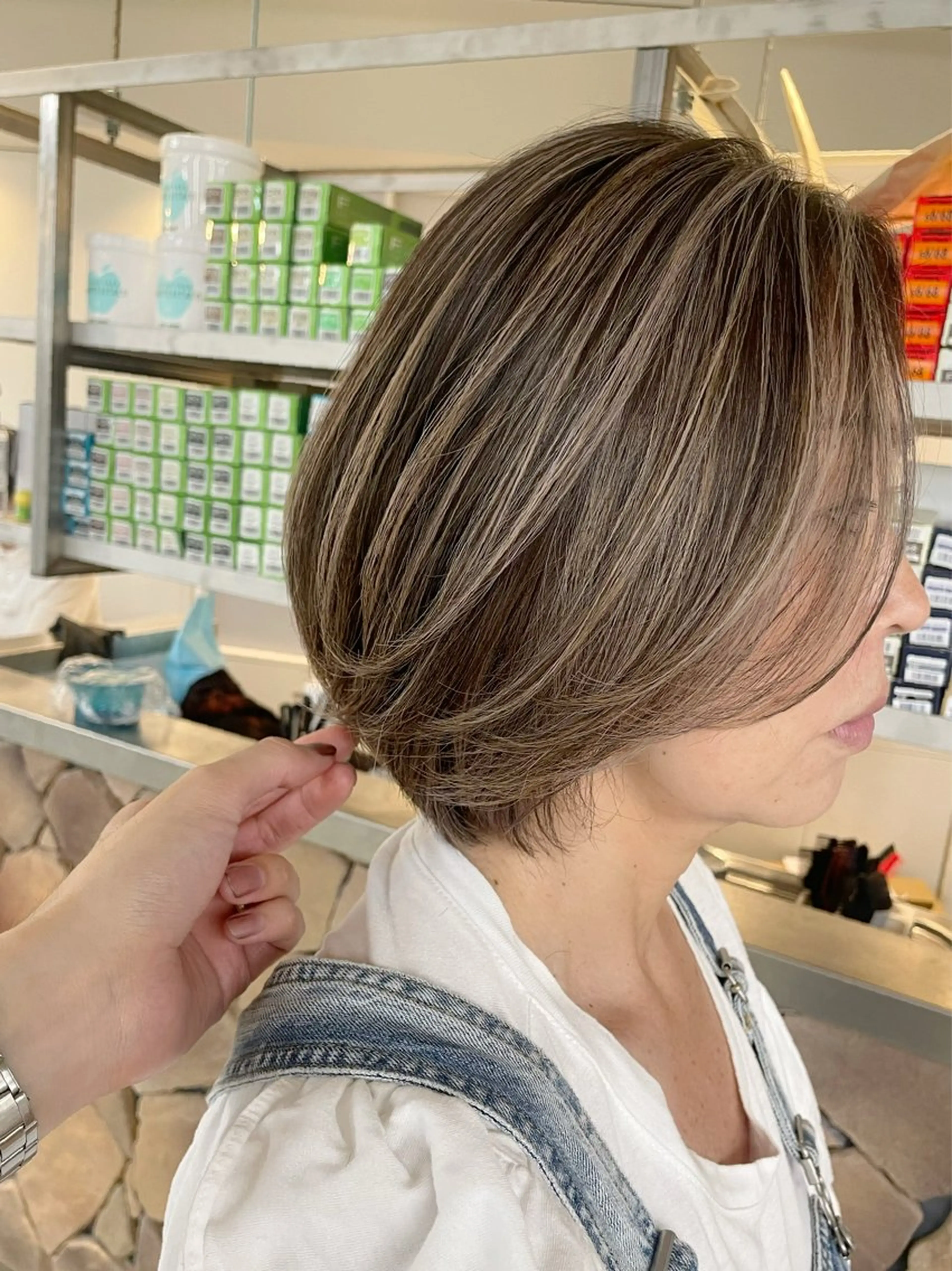 ミディアム カラー Tsuyoki .のヘアスタイル