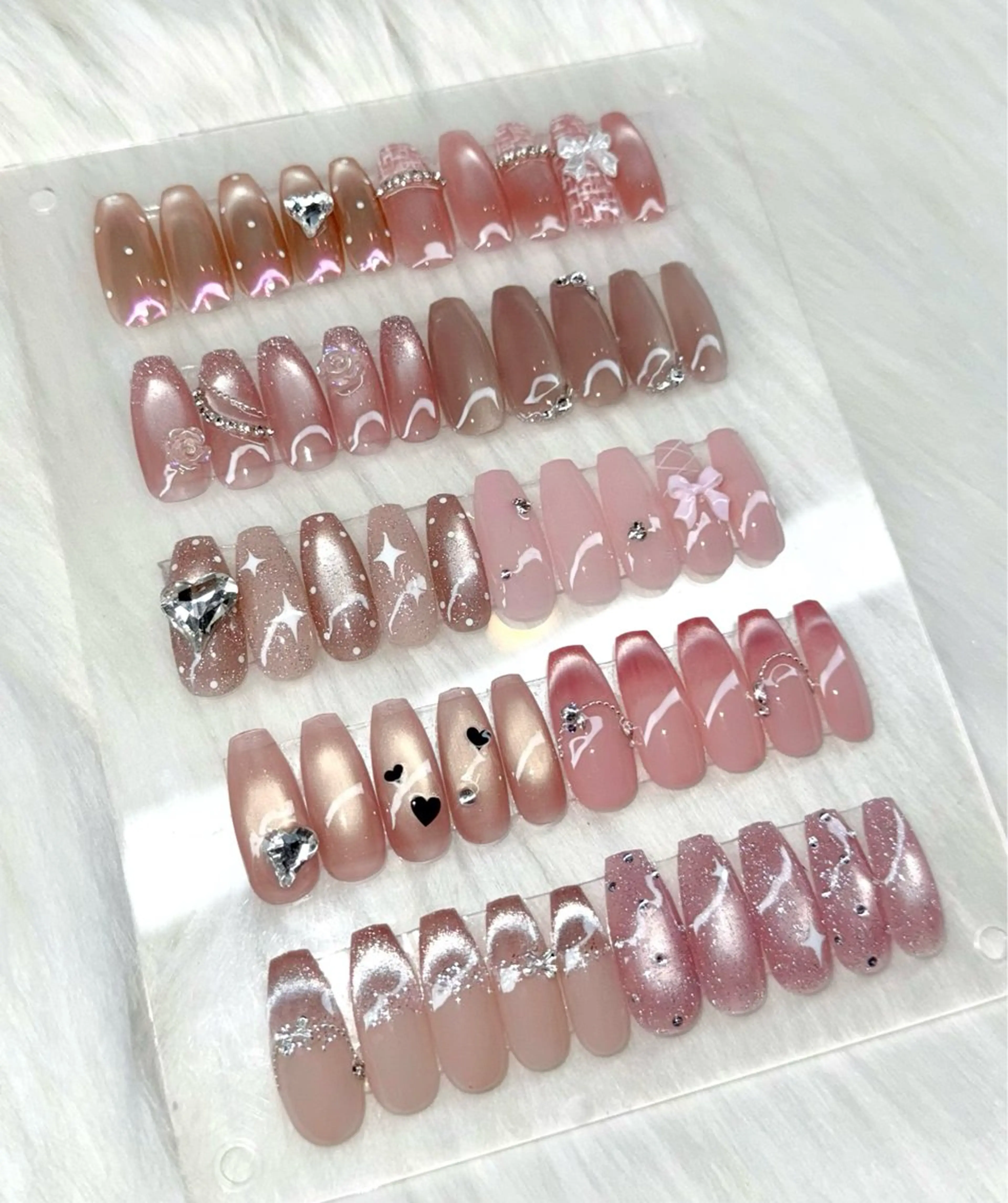 ネイル ハンドネイル ミオカ 【pdh】のネイルデザイン