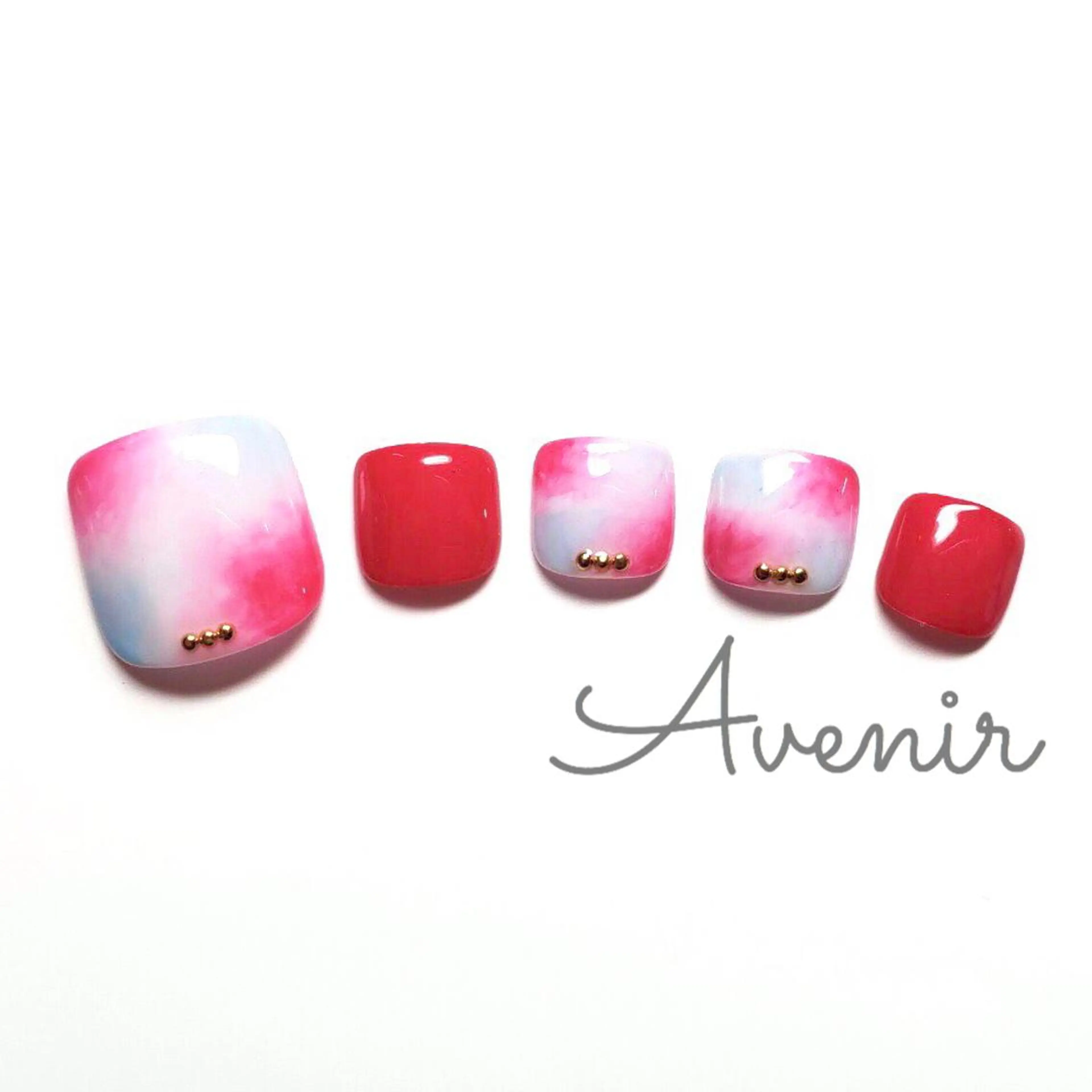 ネイル Avenir 表参道 nail＆eye予約のネイルデザイン