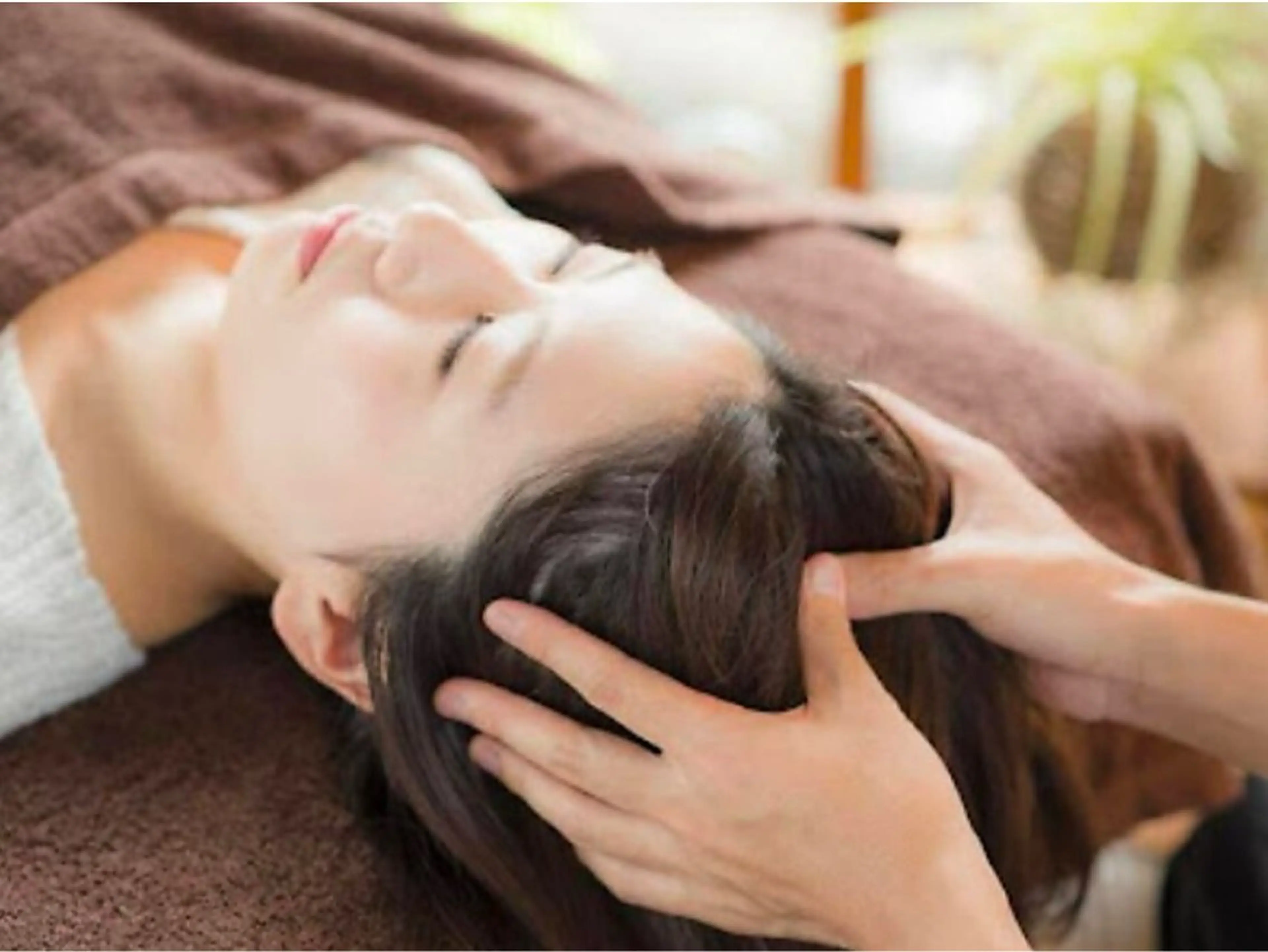 リフトアップヘッドマッサージの写真