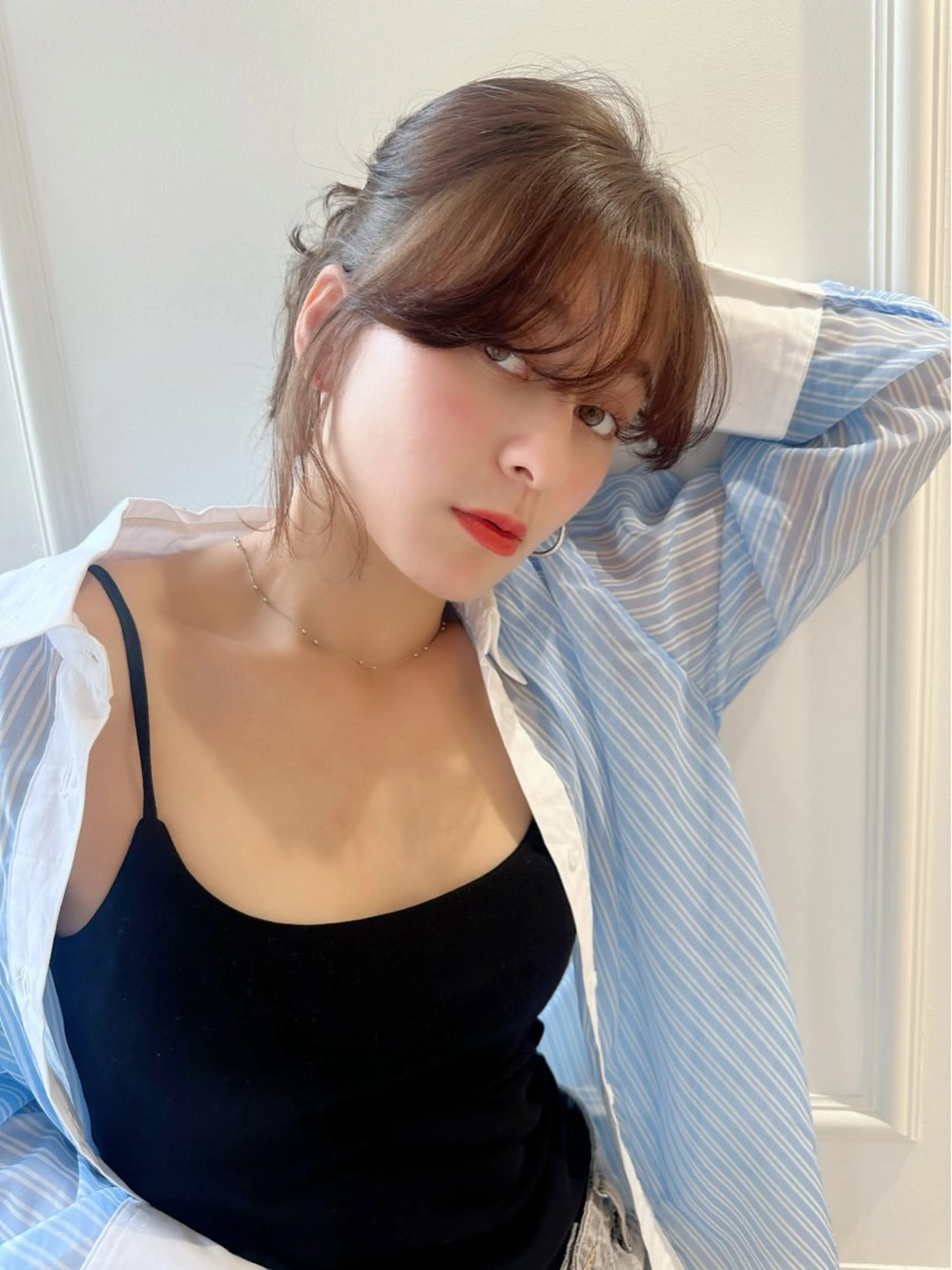 ミディアム カット 小顔レイヤー/ ベージュ🤍Rieのヘアスタイル