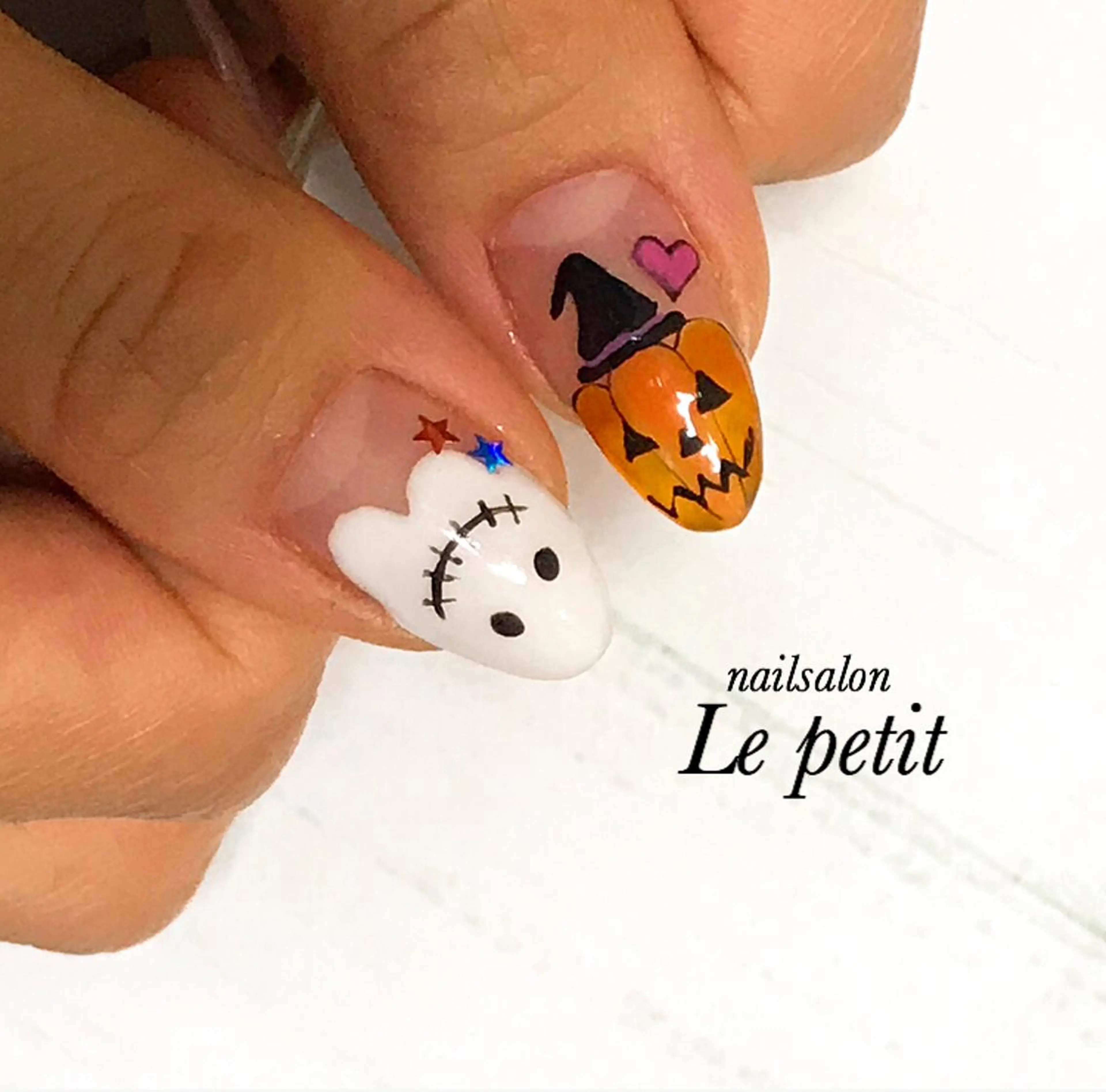 ネイル 石野 広佳のネイルデザイン