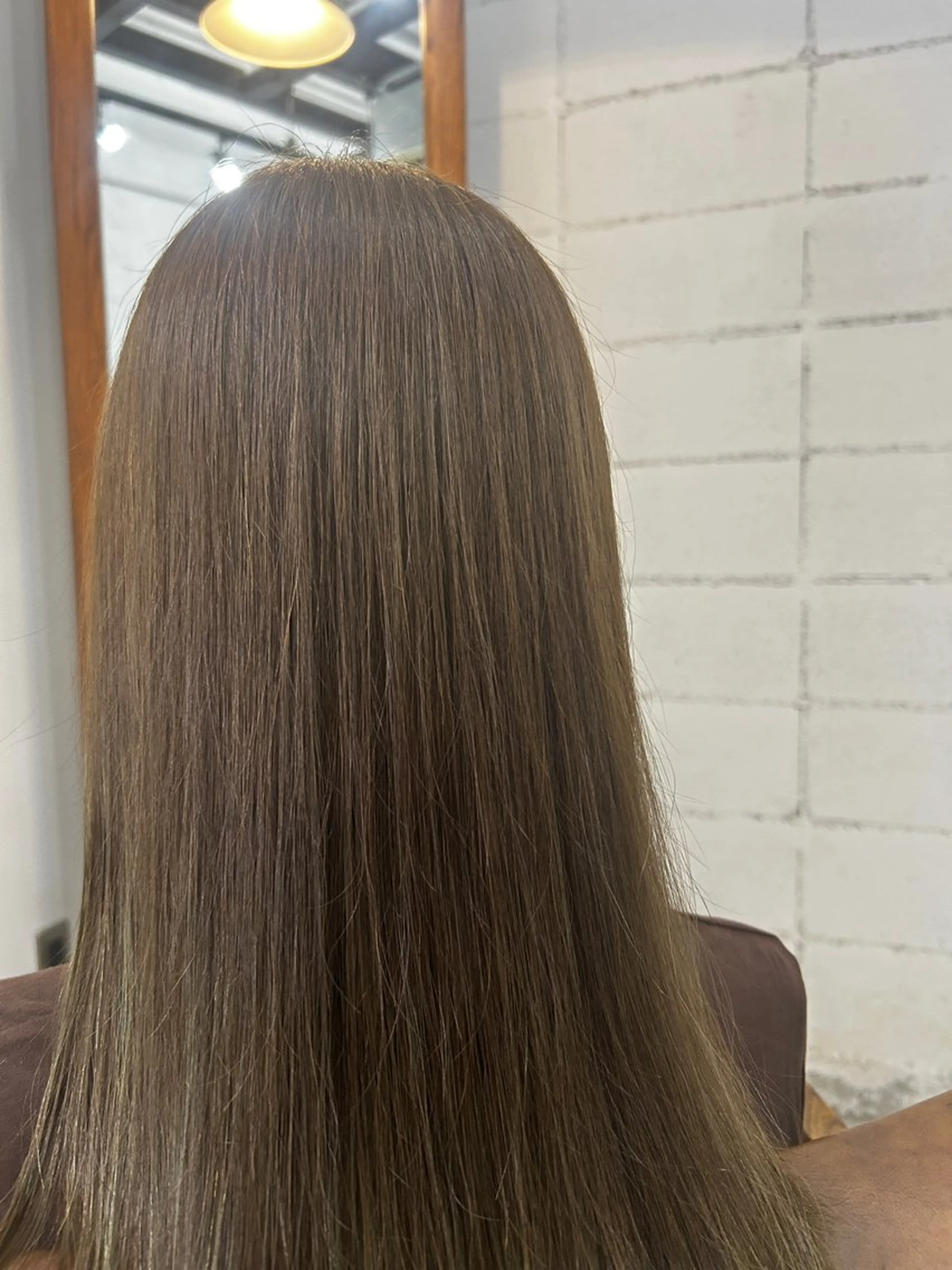 ロング カラー ヘアカラー 小林 沙都のヘアスタイル