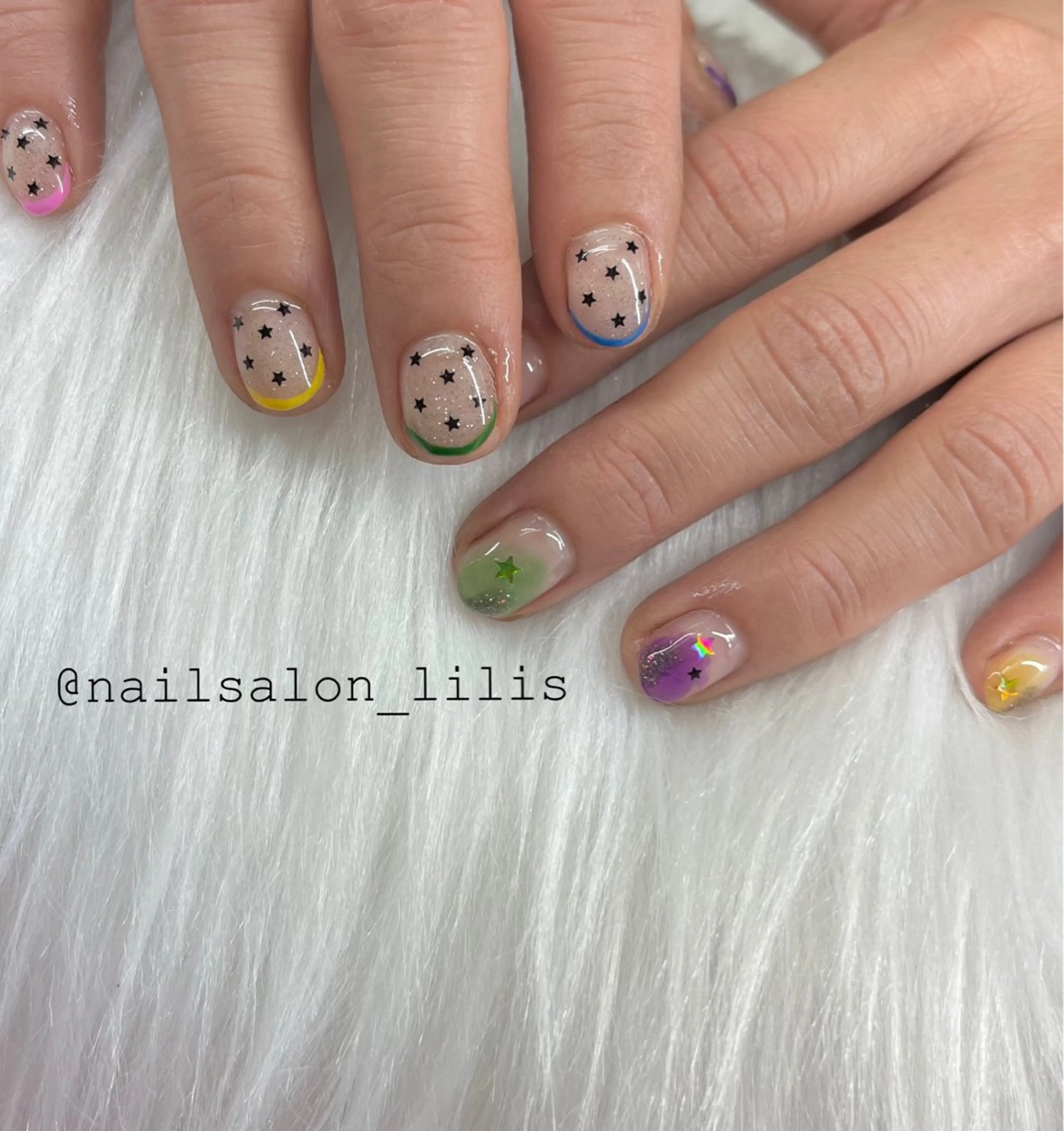 ネイル ハンドネイル nailsalon Lilisのネイルデザイン