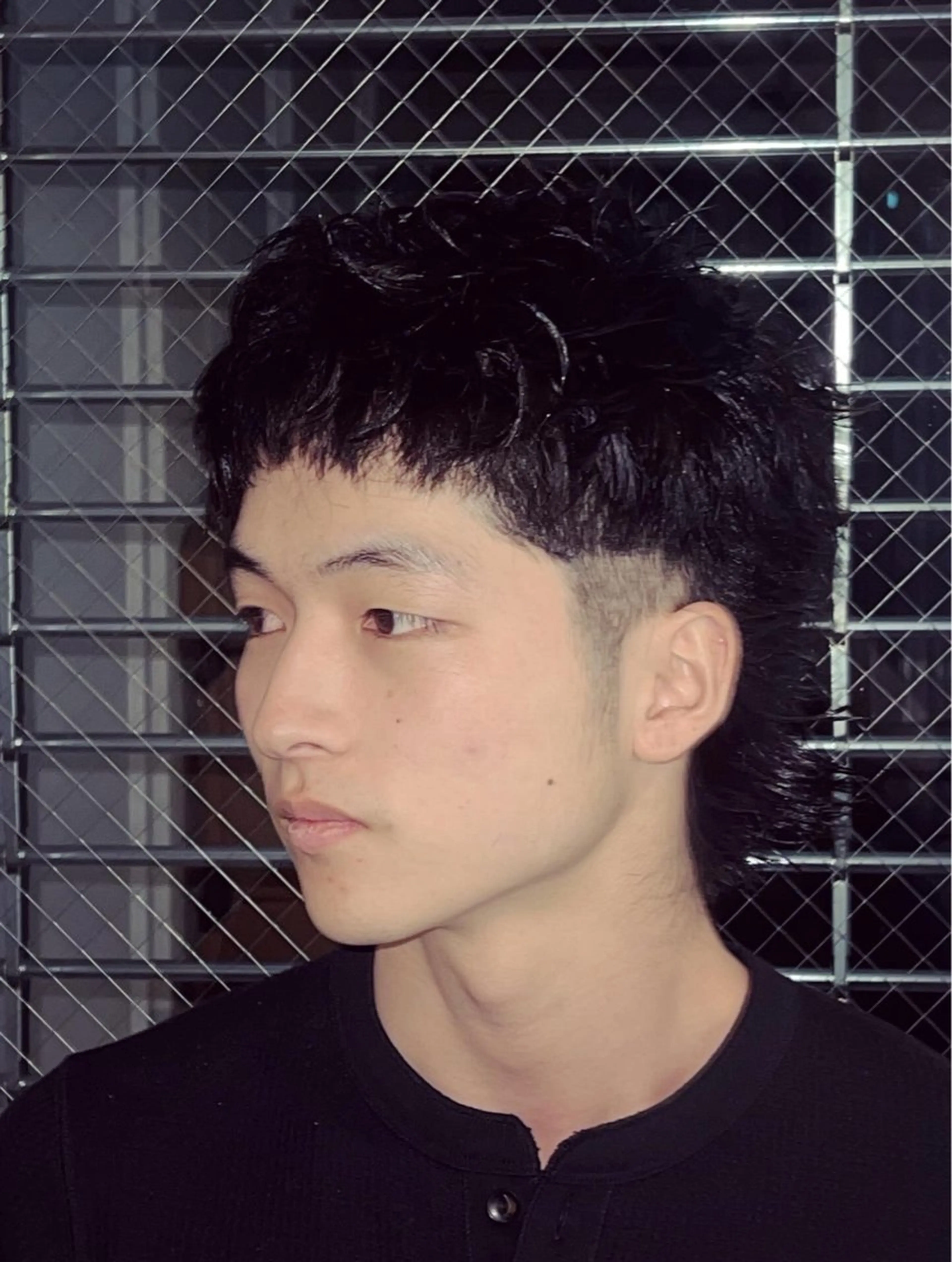 ショート メンズ カット ハイトーン KAISEIのヘアスタイル