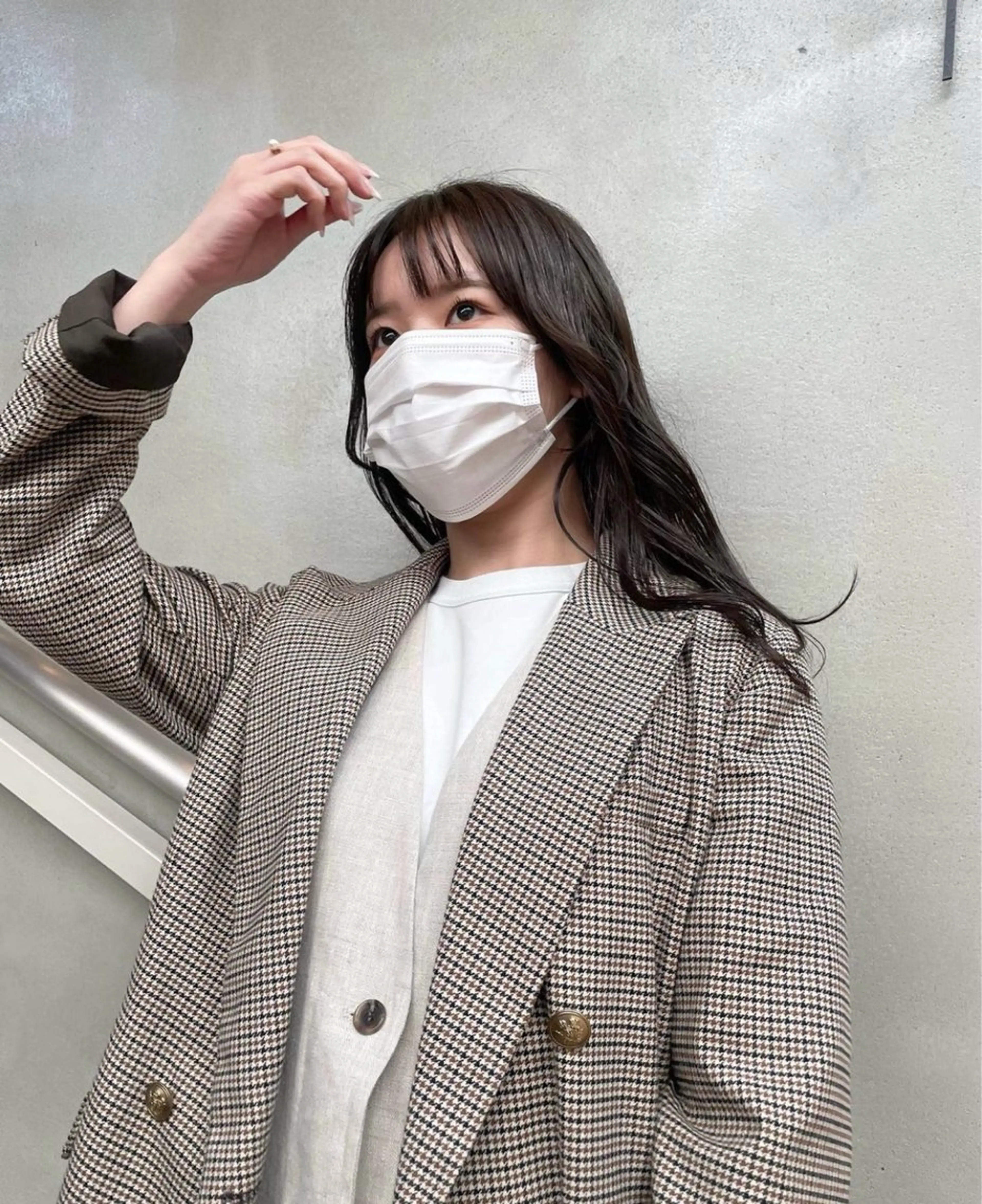 ロング 佐藤 永夏のヘアスタイル