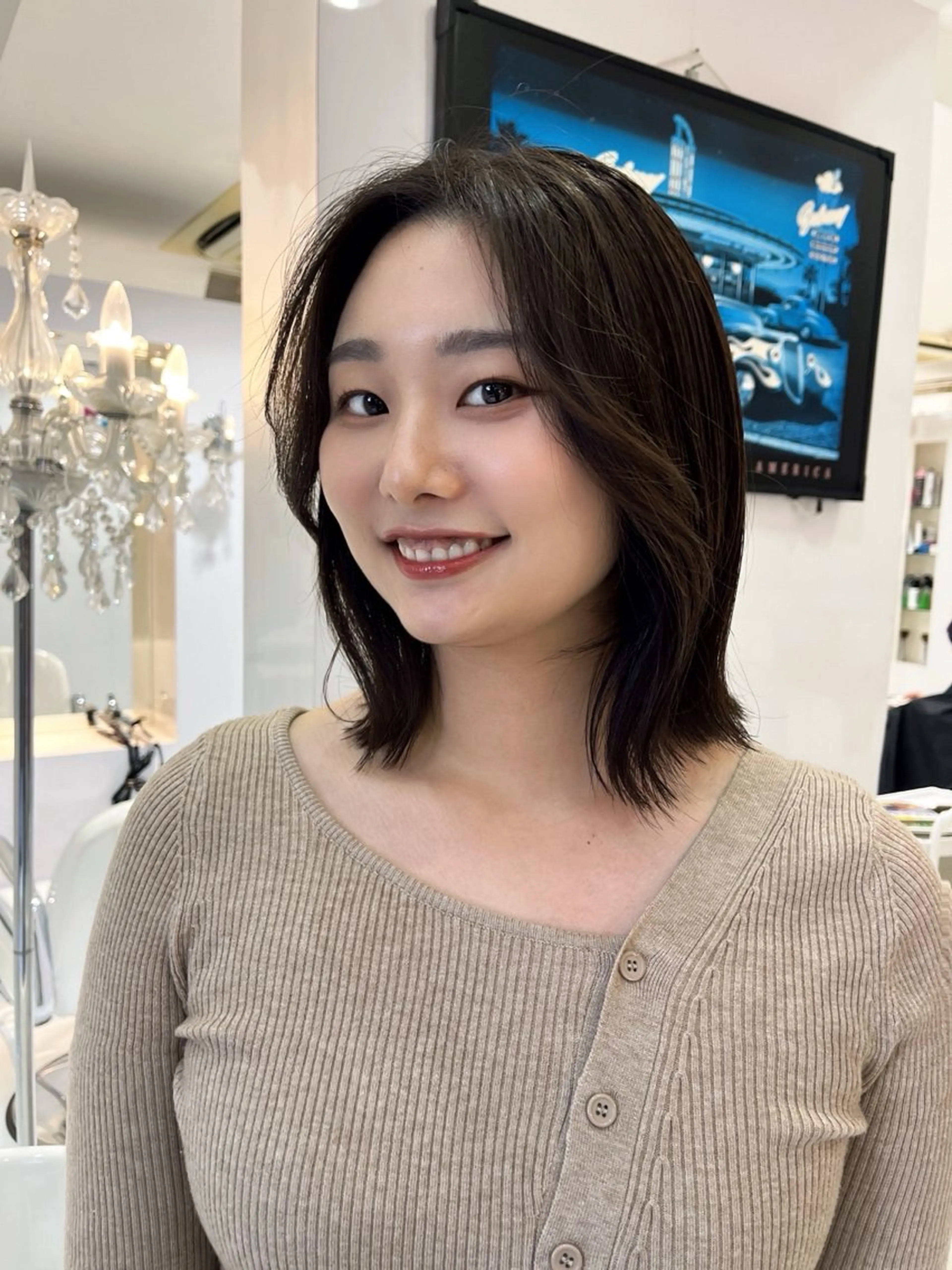 ミディアム カラー カット ヘアカラー TaNa. 笑南(えみな)のヘアスタイル