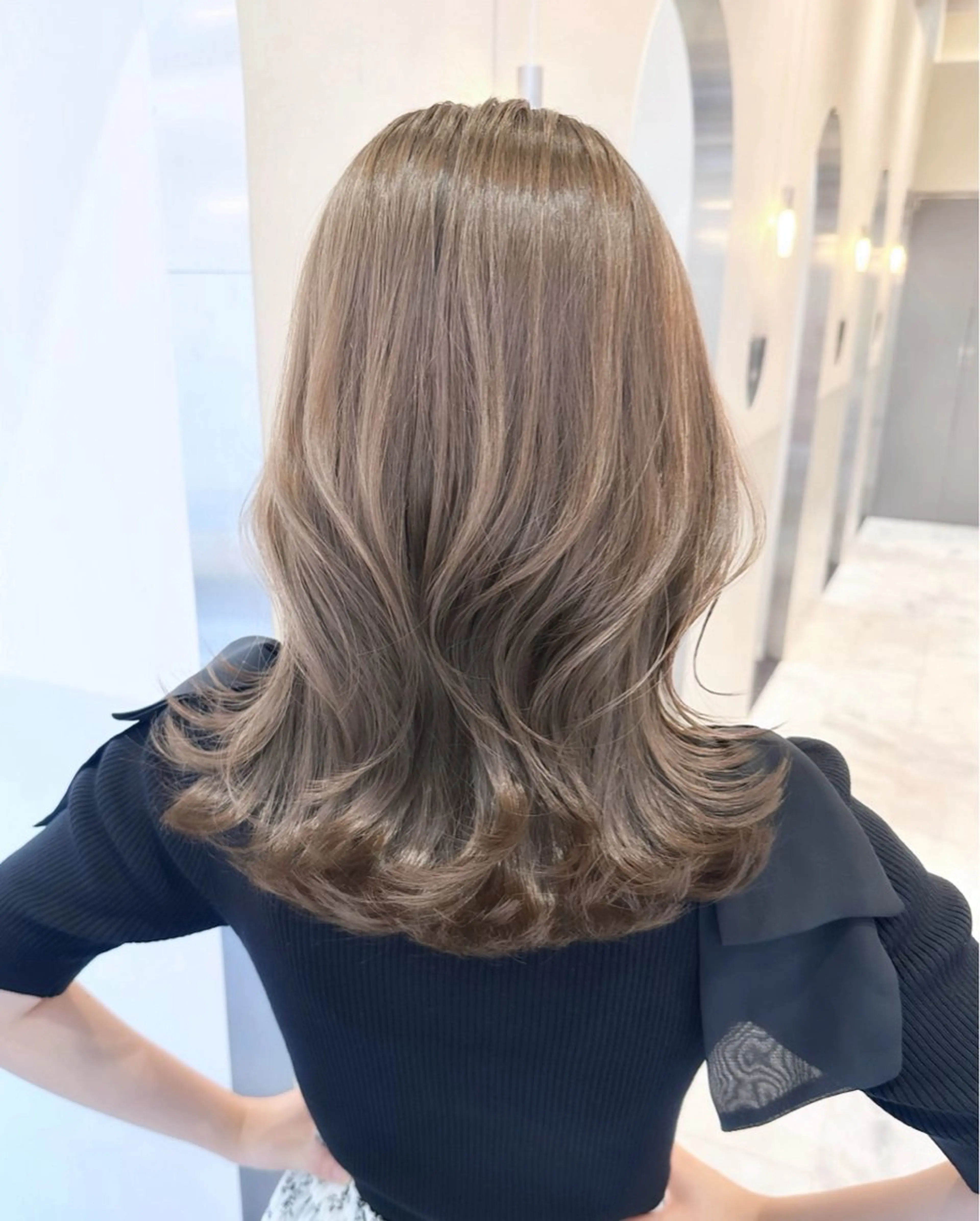 ミディアム カラー ダブルカラー🤍 髪質改善／原島のヘアスタイル