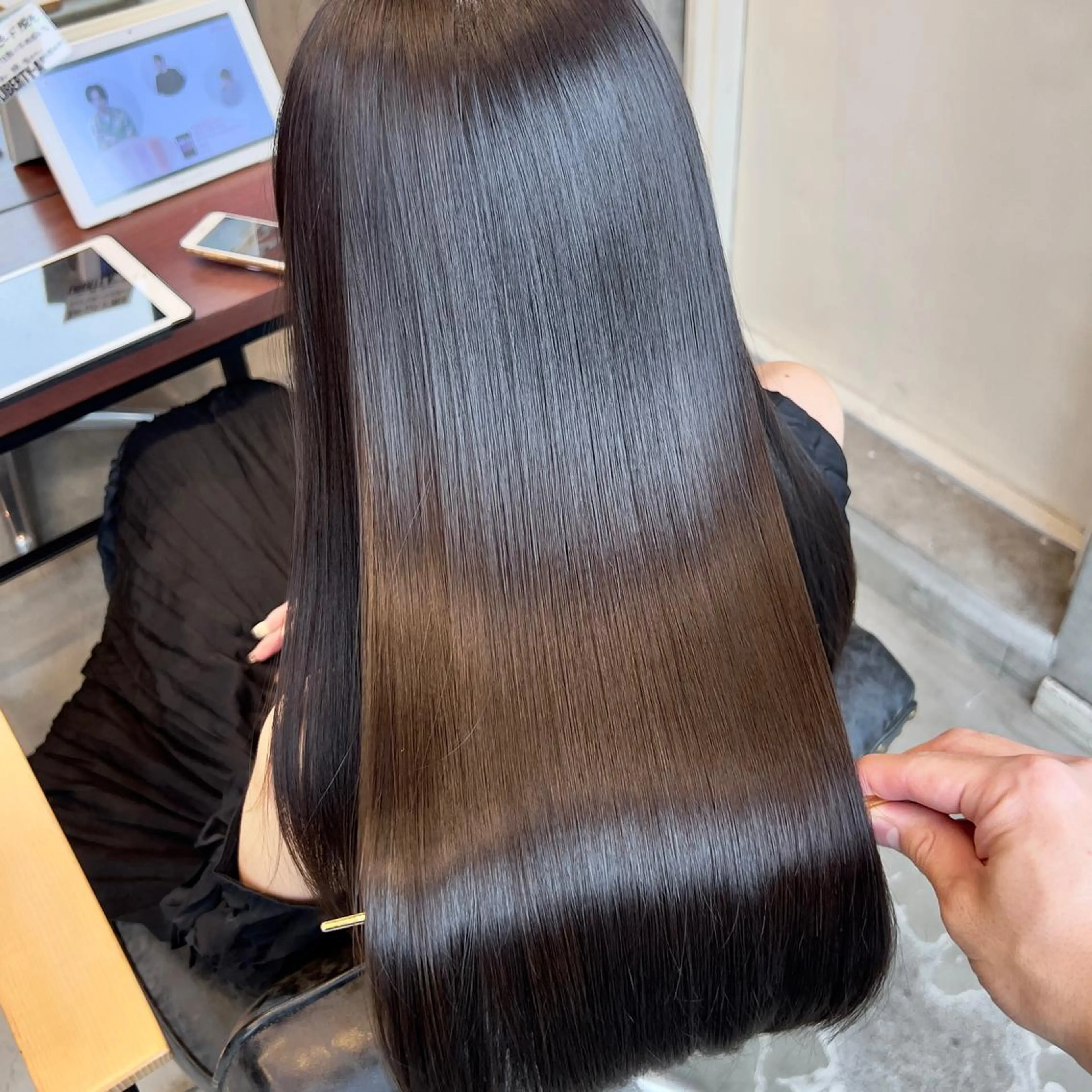 ロング ✨縮毛矯正/髪質改善 錦糸町/松坂拓馬のヘアスタイル