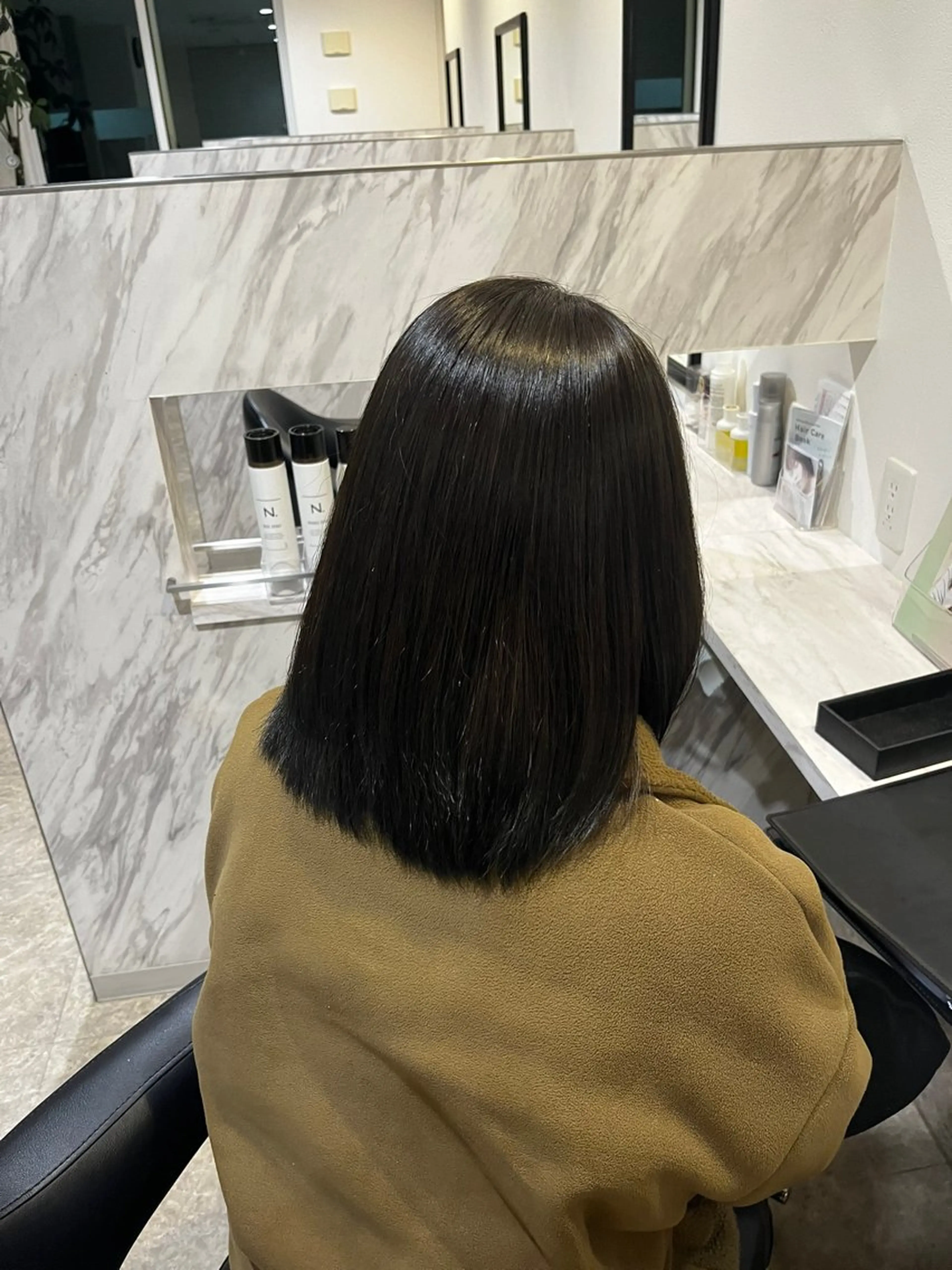 ミディアム カラー ヘアカラー 山内 心春のヘアスタイル