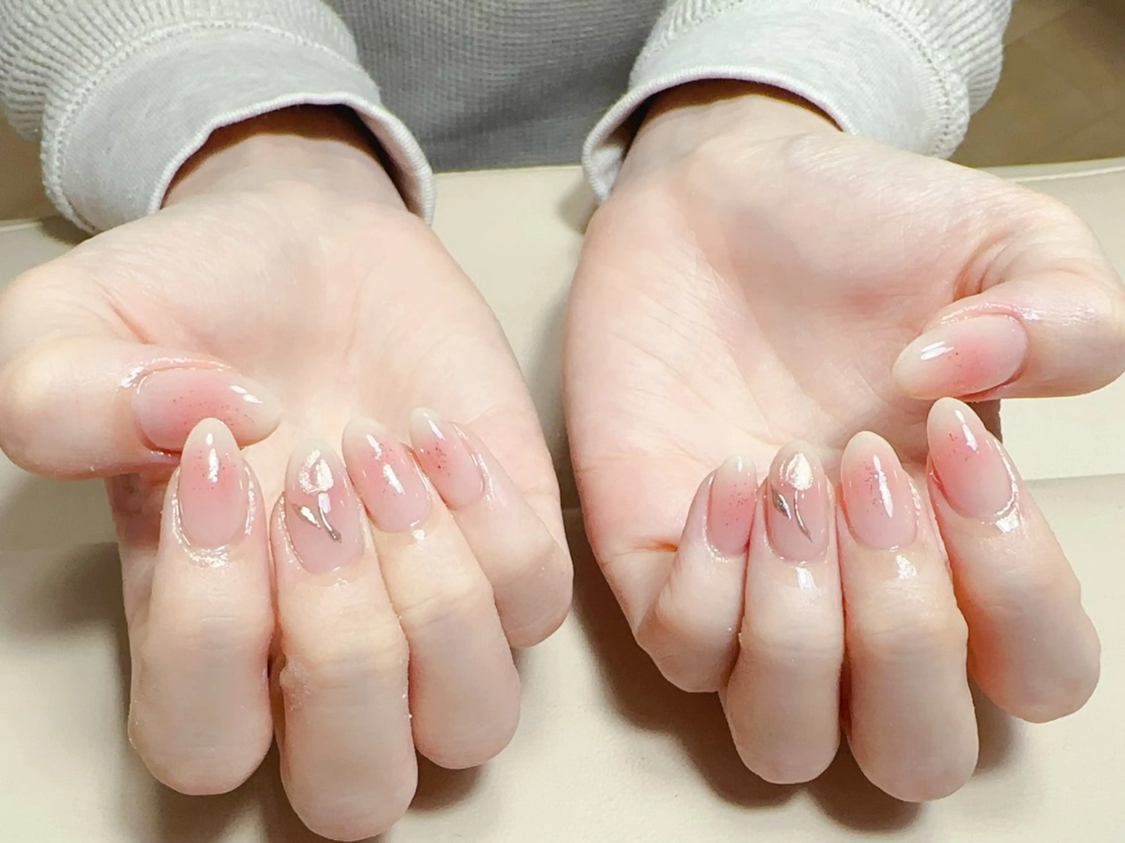 ネイル ハンドネイル NAIL CIRCLESのネイルデザイン