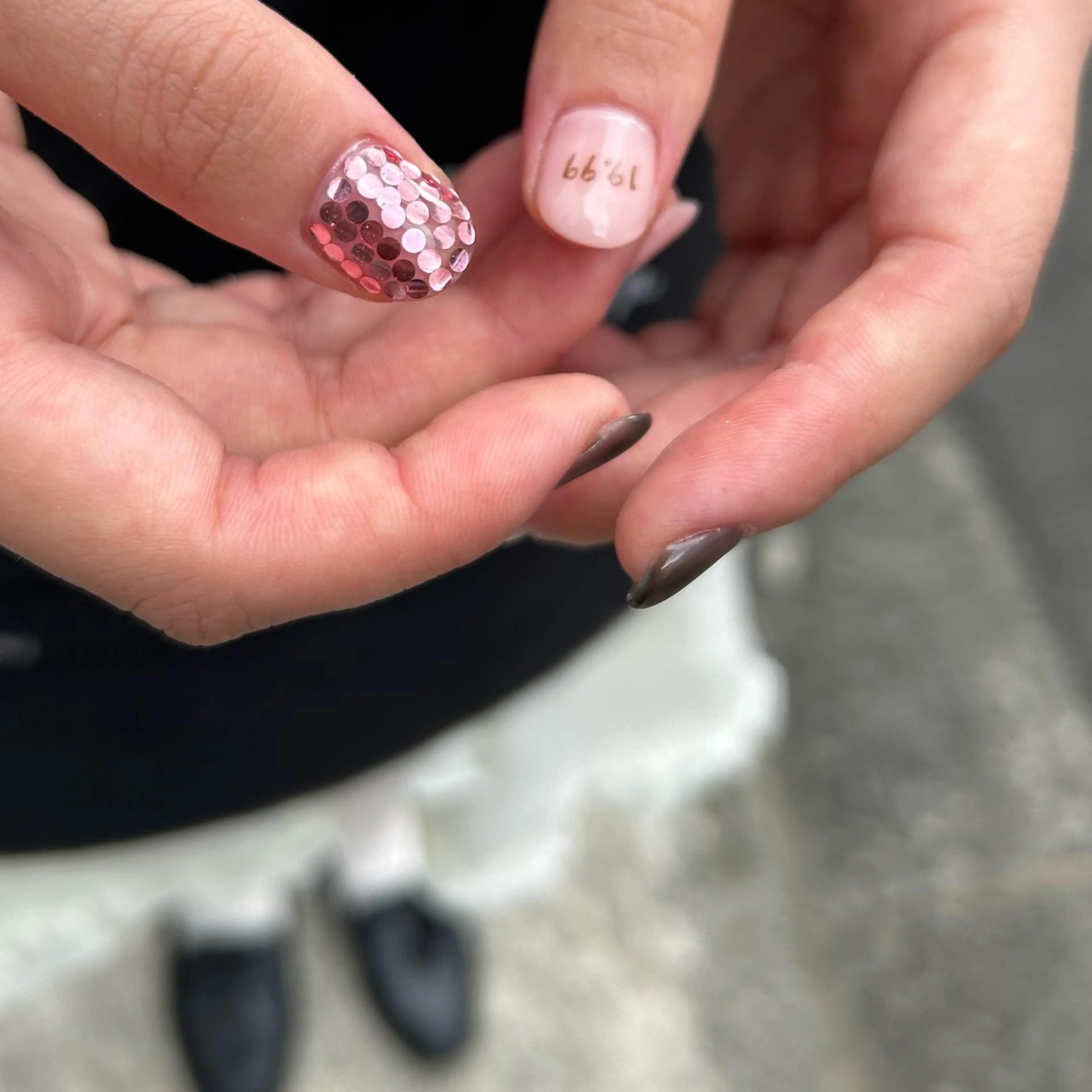 ネイル Yumi シンプルネイルのネイルデザイン